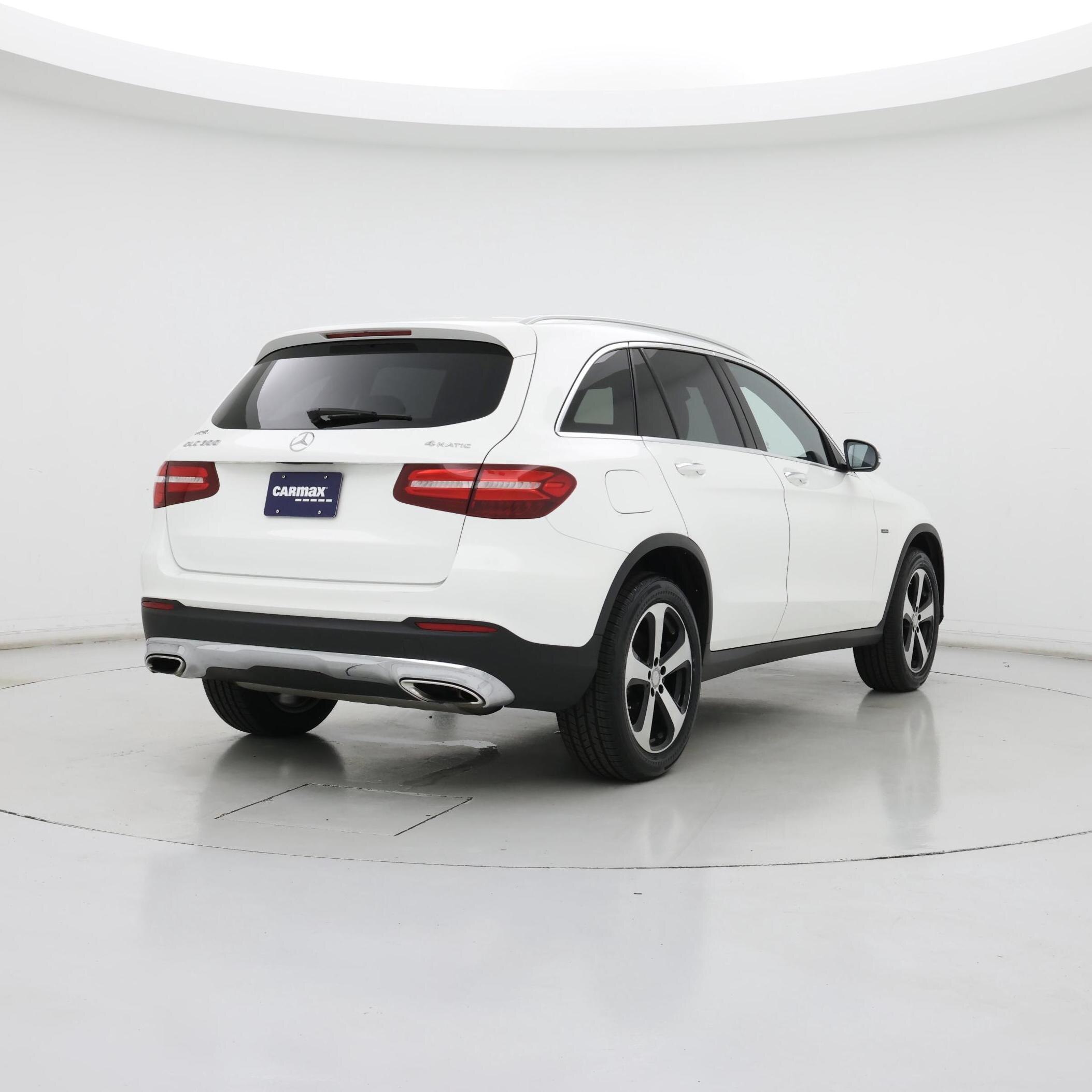 Thumbnail: 2016 Mercedes-Benz GLC - 8
