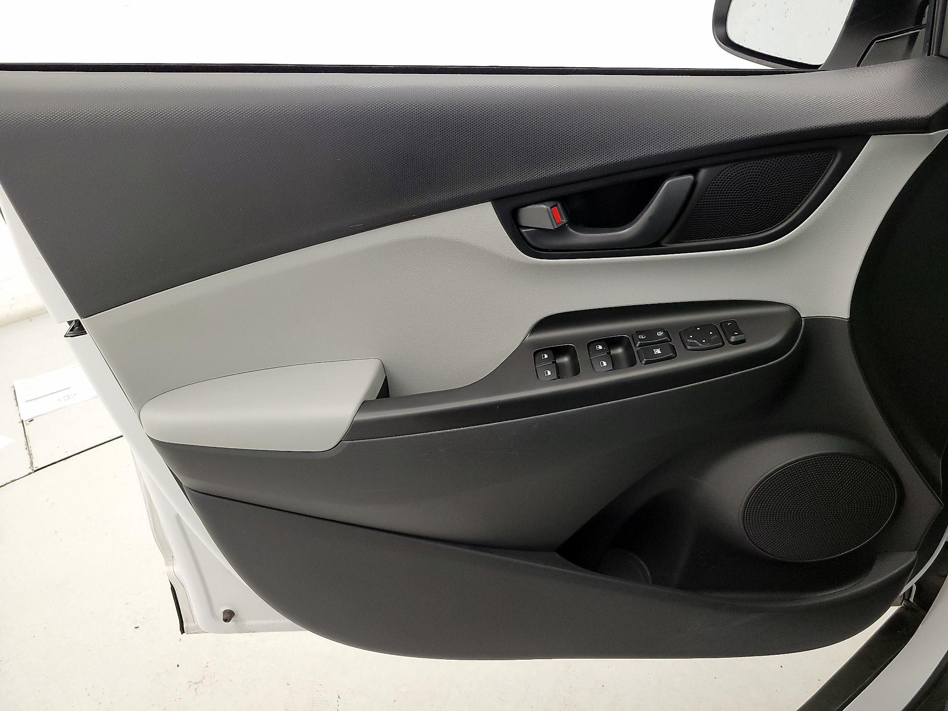 Thumbnail: 2023 Hyundai Kona - 12