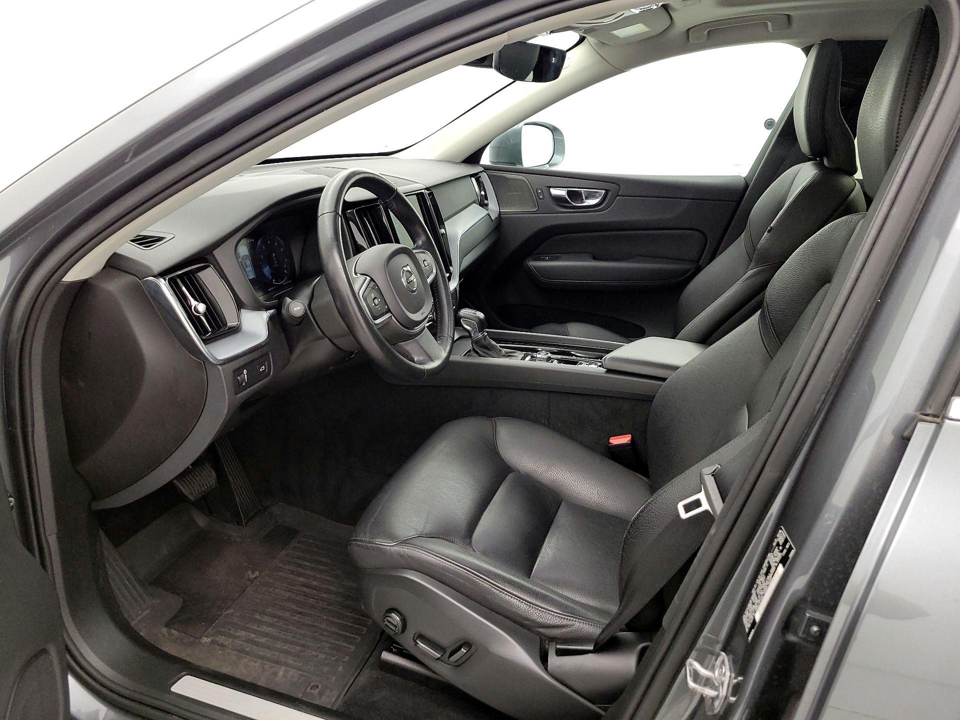 Thumbnail: 2019 Volvo XC60 - 11