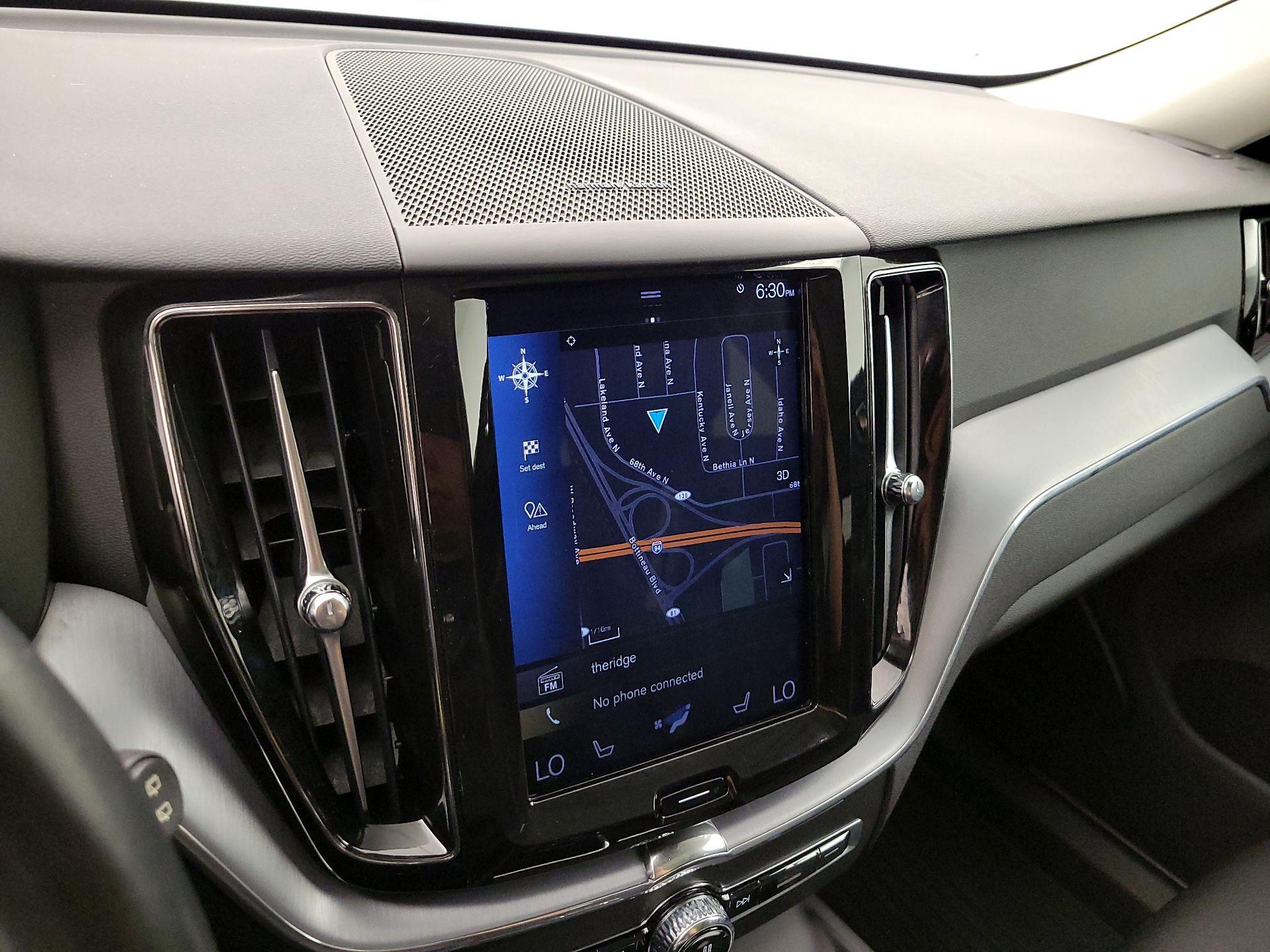 Thumbnail: 2019 Volvo XC60 - 14