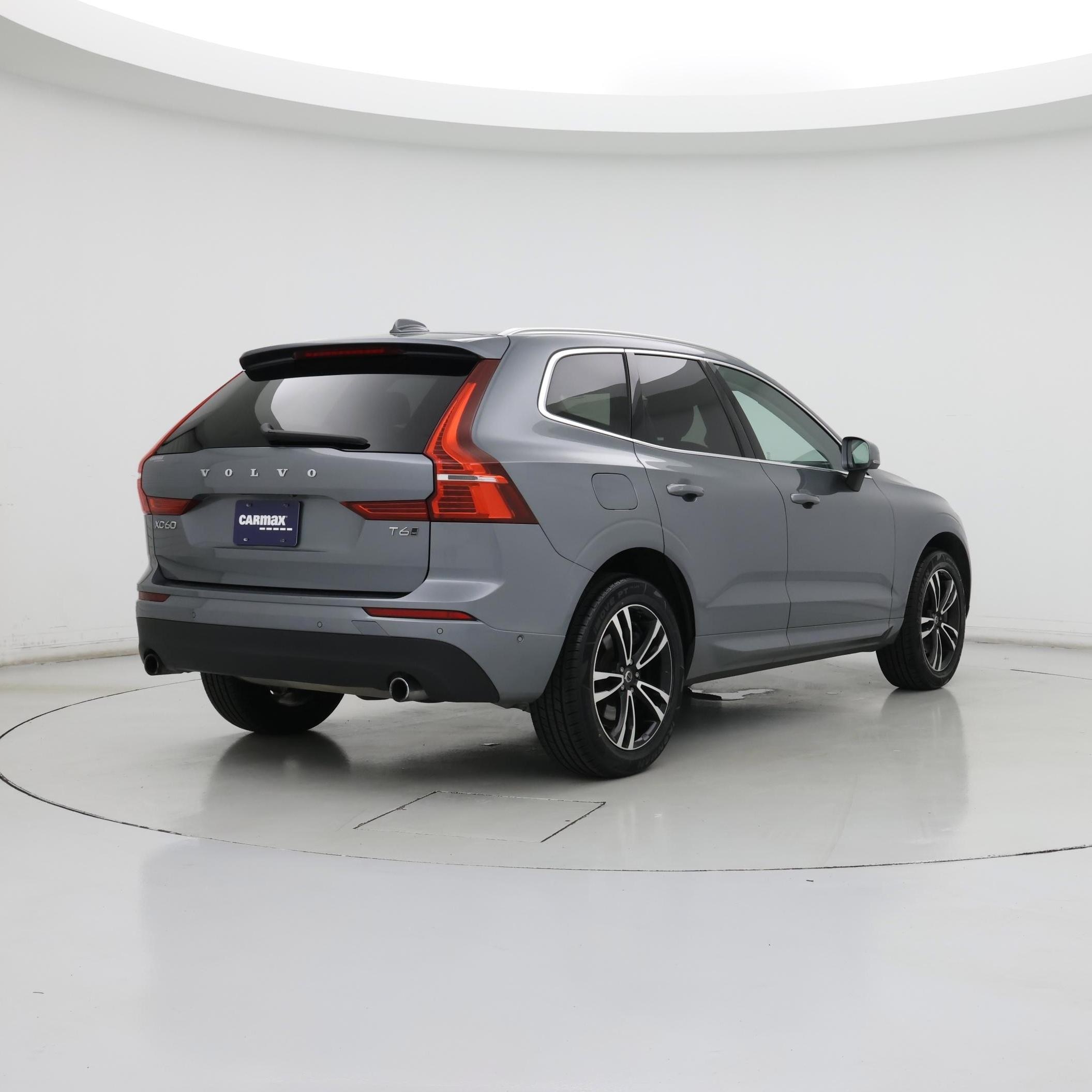 Thumbnail: 2019 Volvo XC60 - 8