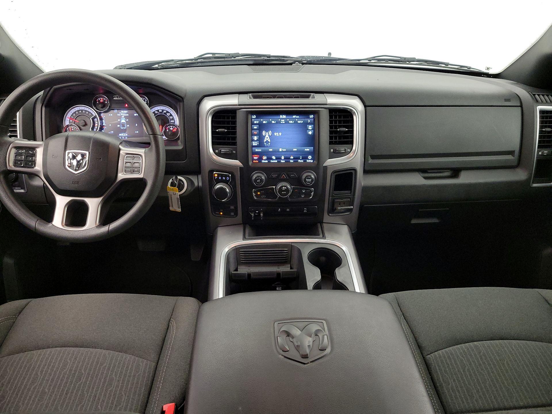 Thumbnail: 2023 RAM 1500 Classic - 9