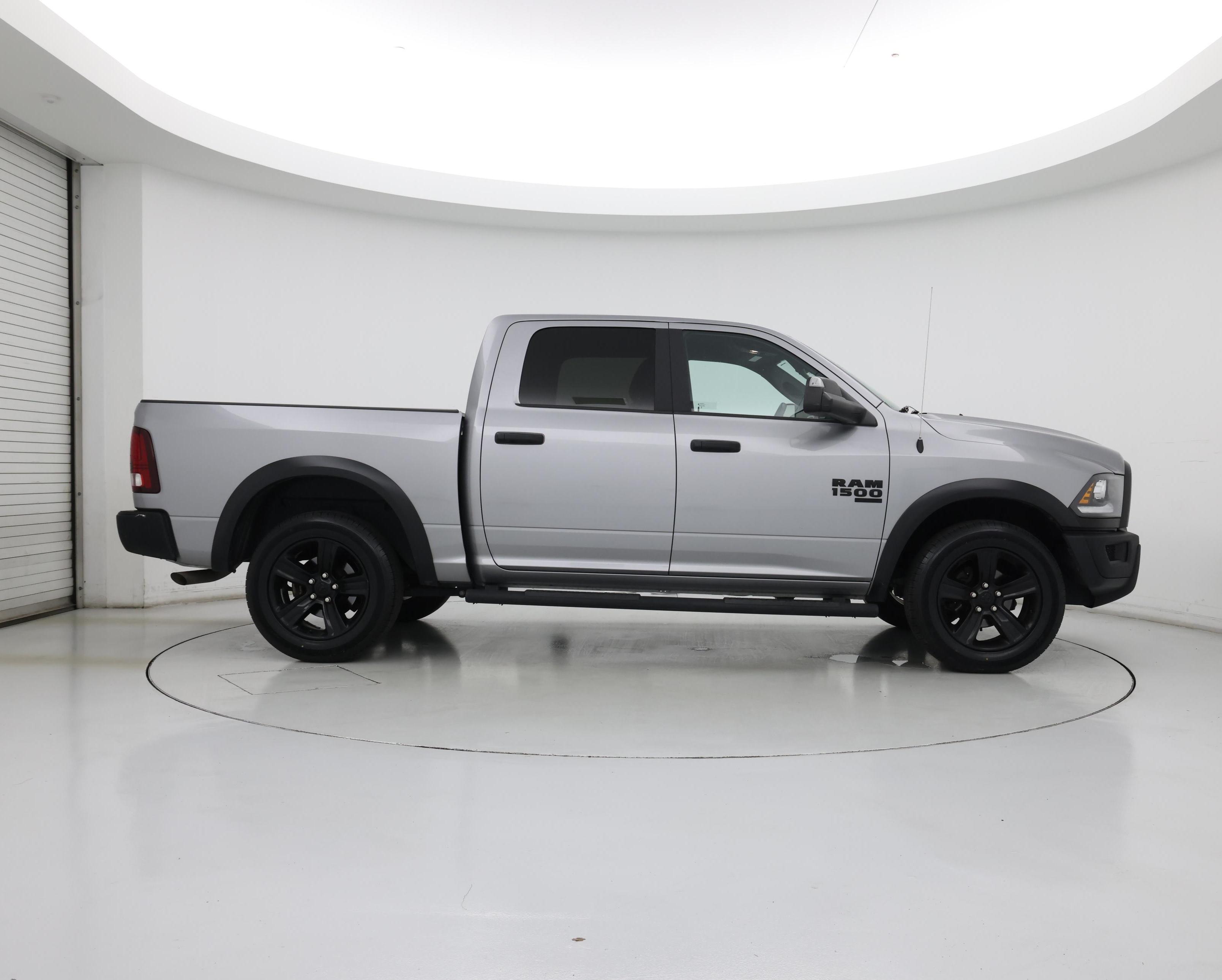 Thumbnail: 2023 RAM 1500 Classic - 7