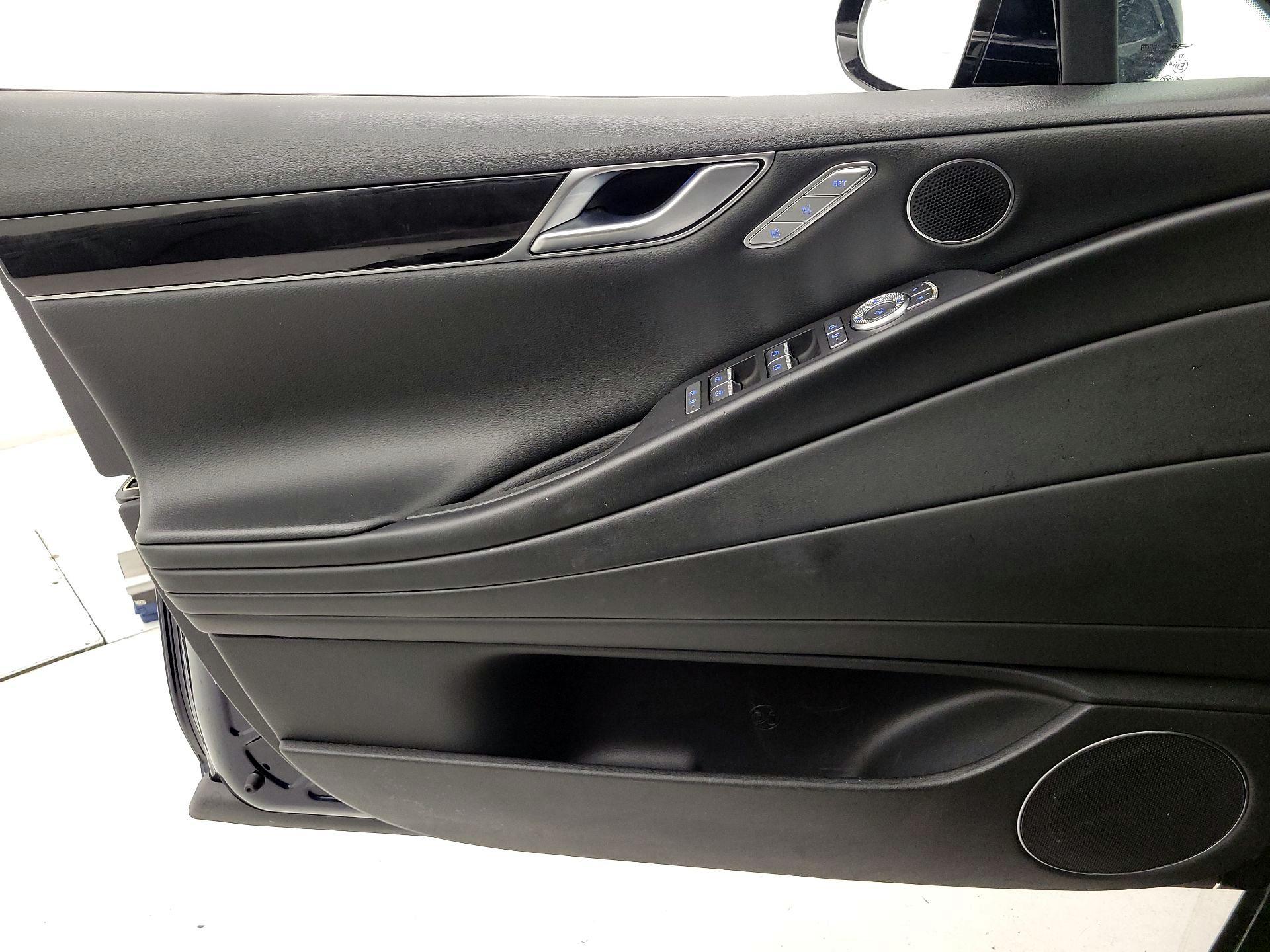 Thumbnail: 2023 Genesis G80 - 12