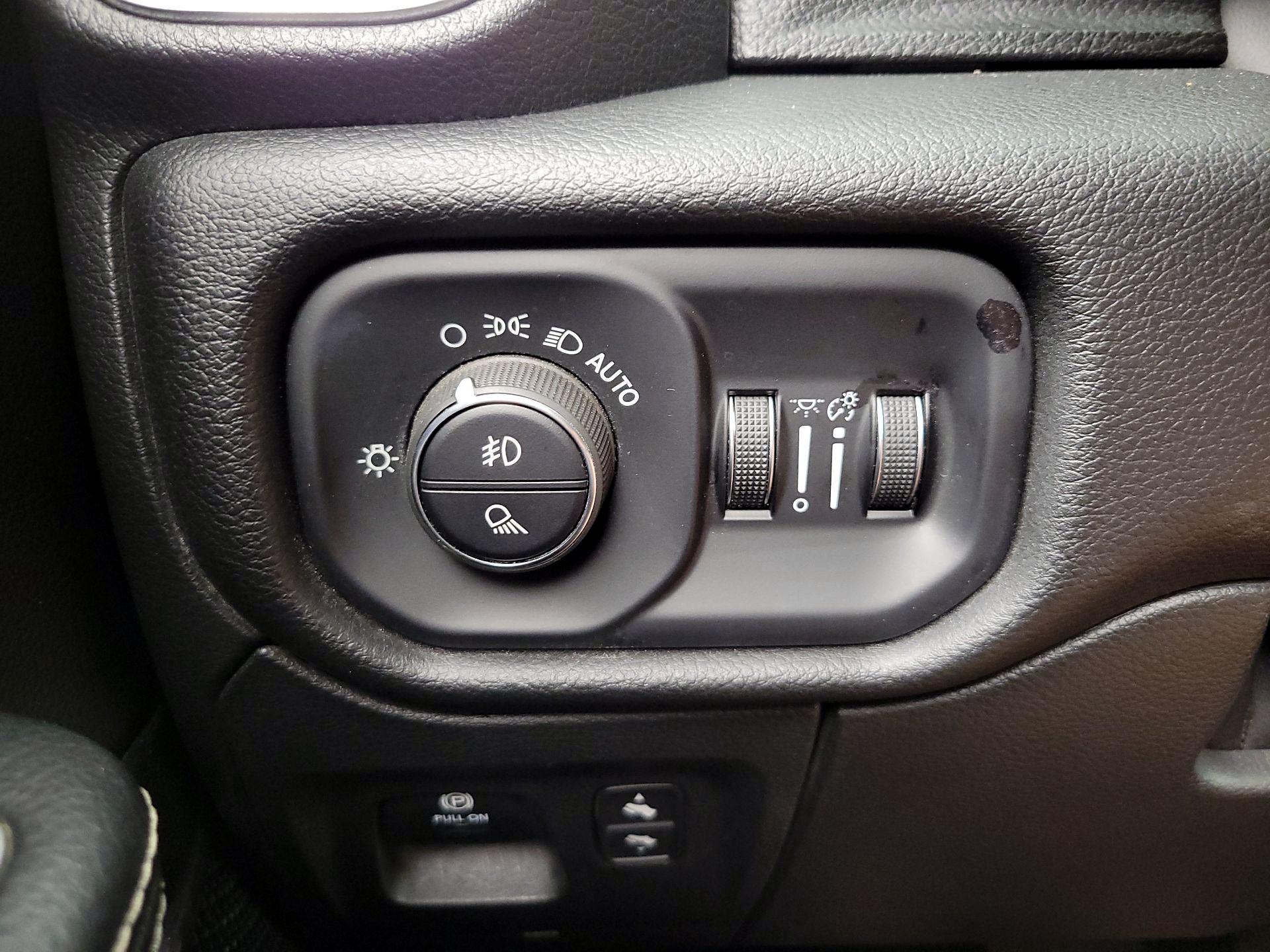 Thumbnail: 2024 RAM 1500 - 13