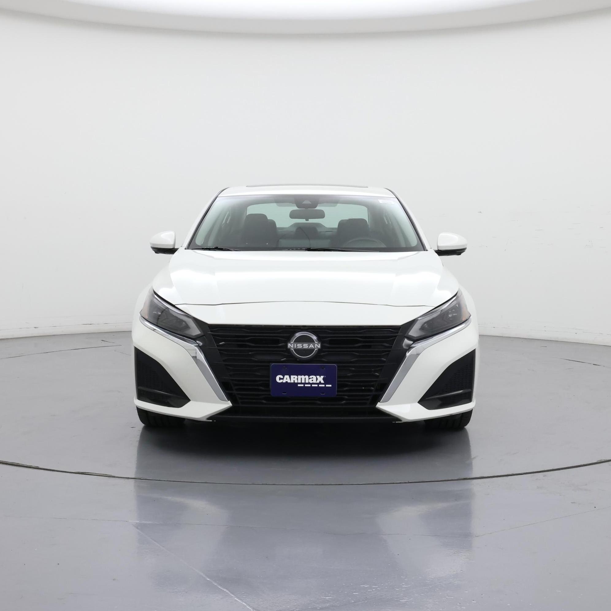 Thumbnail: 2023 Nissan Altima - 5