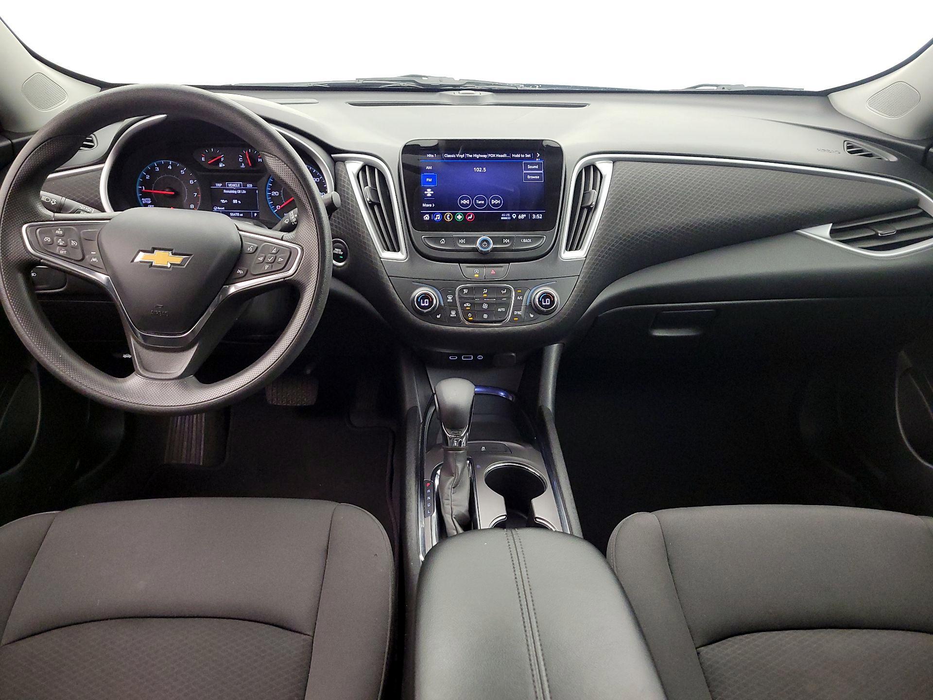 Thumbnail: 2023 Chevrolet Malibu - 9