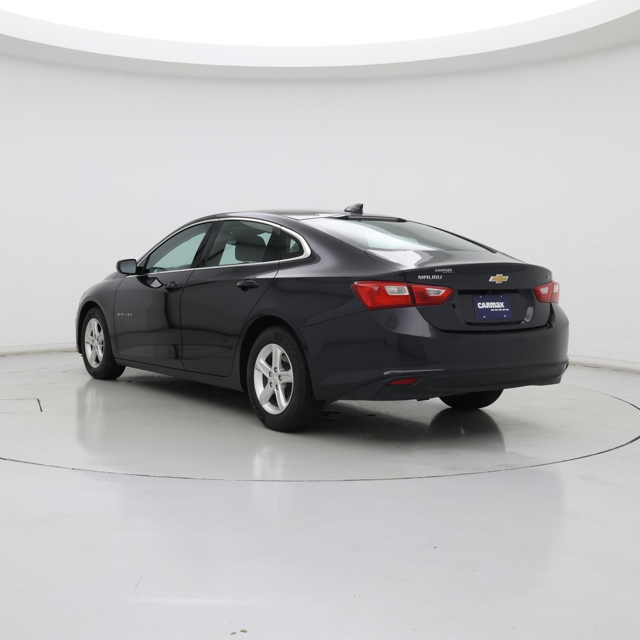 Thumbnail: 2023 Chevrolet Malibu - 2