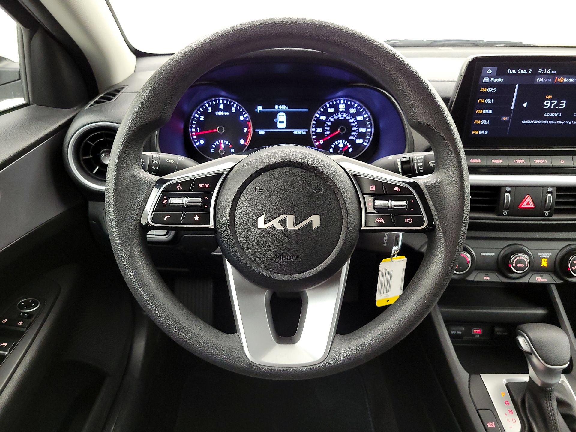 Thumbnail: 2023 Kia Forte - 10