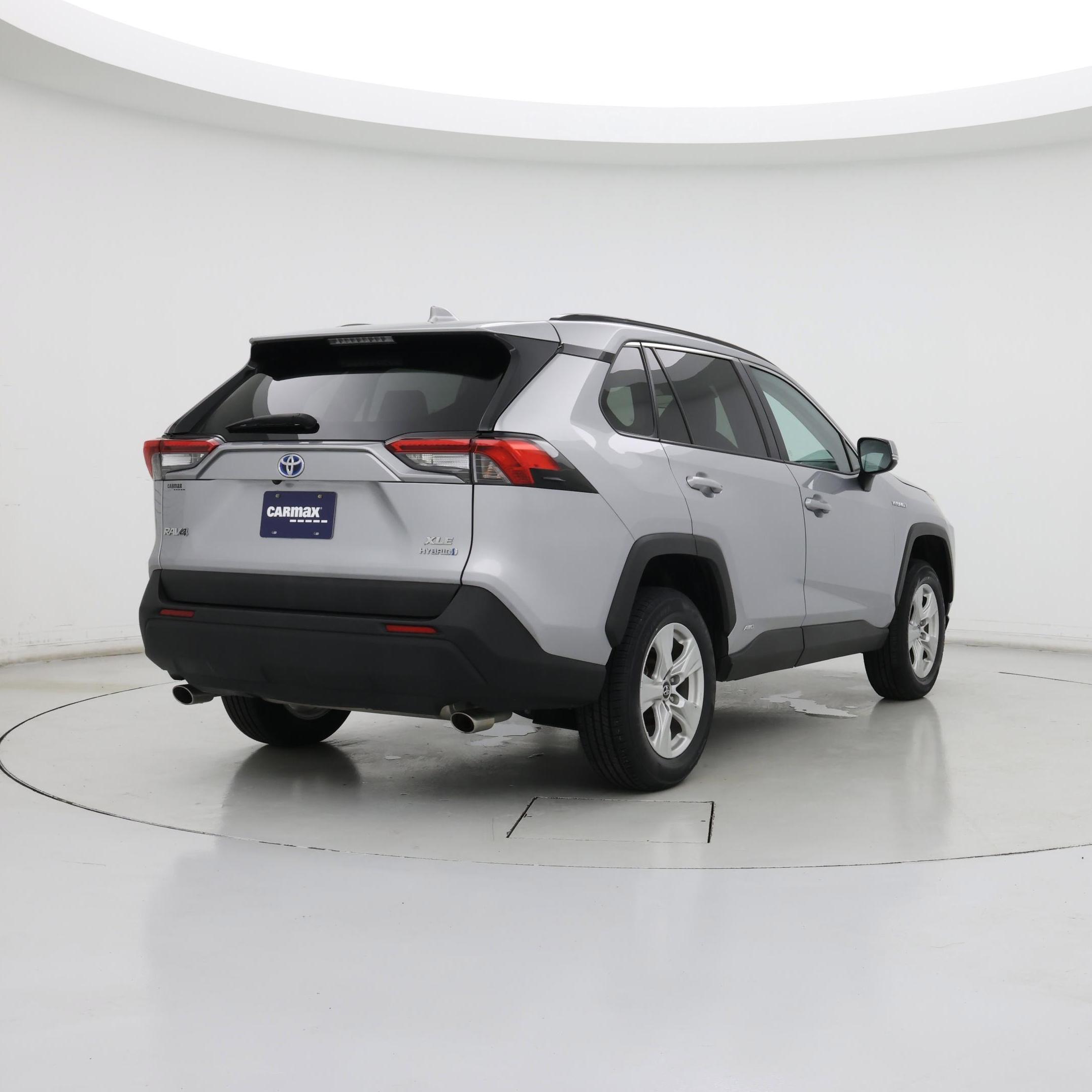 Thumbnail: 2020 Toyota RAV4 - 8