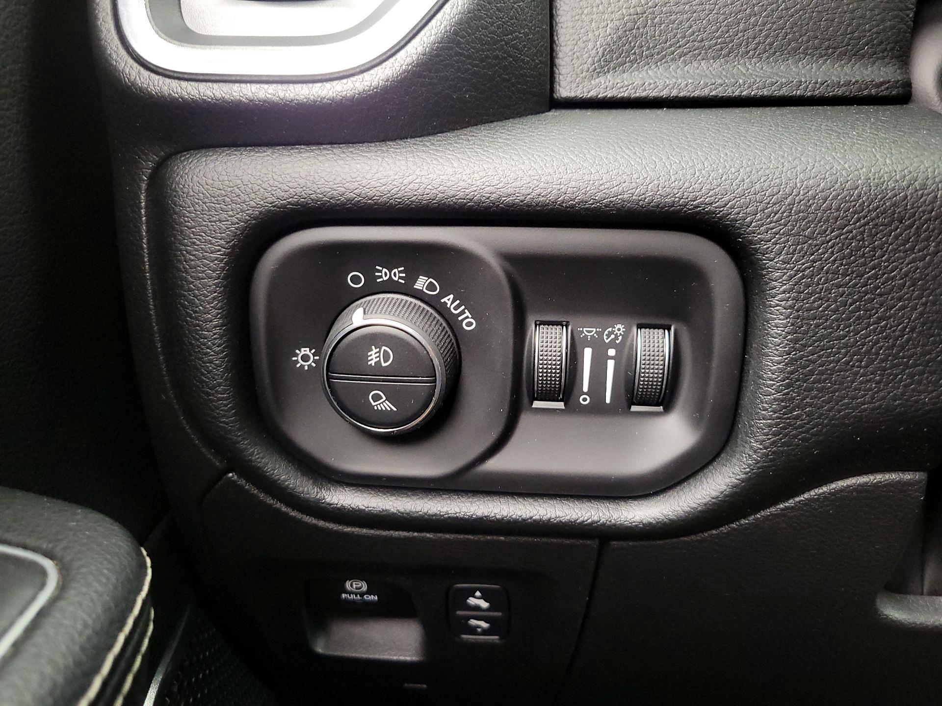 Thumbnail: 2022 RAM 1500 - 13