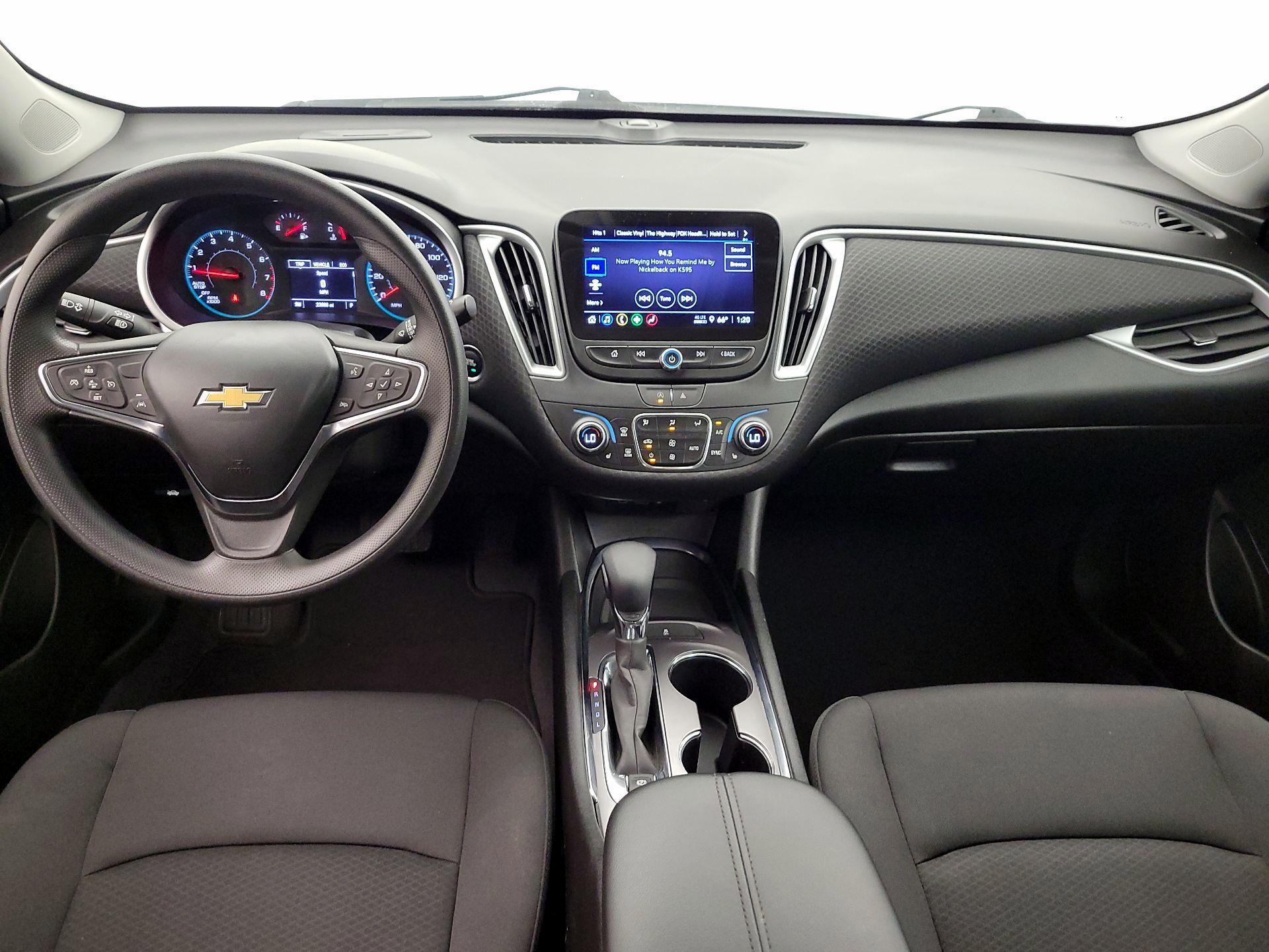 Thumbnail: 2023 Chevrolet Malibu - 9