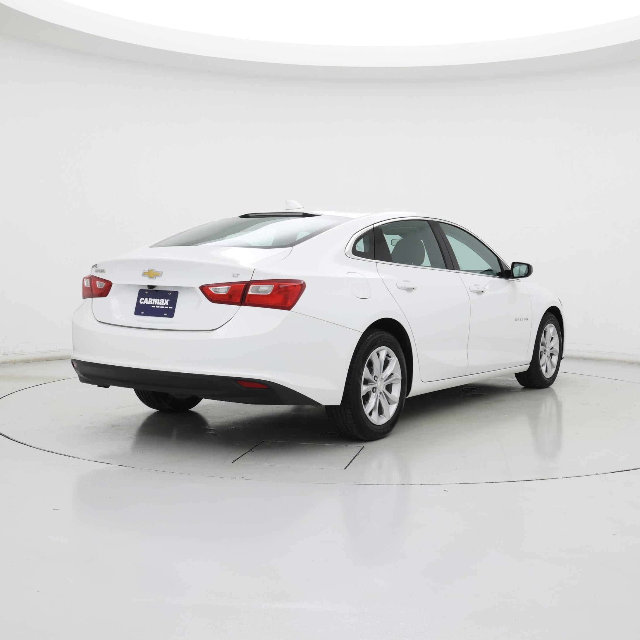 Thumbnail: 2023 Chevrolet Malibu - 8