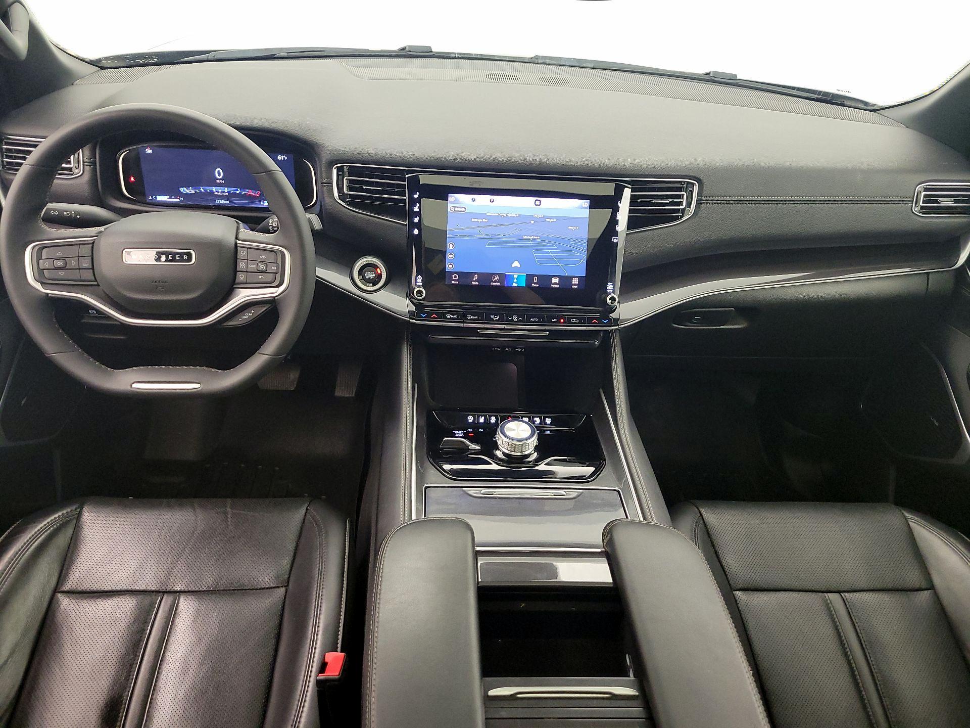 Thumbnail: 2023 Jeep Wagoneer - 9