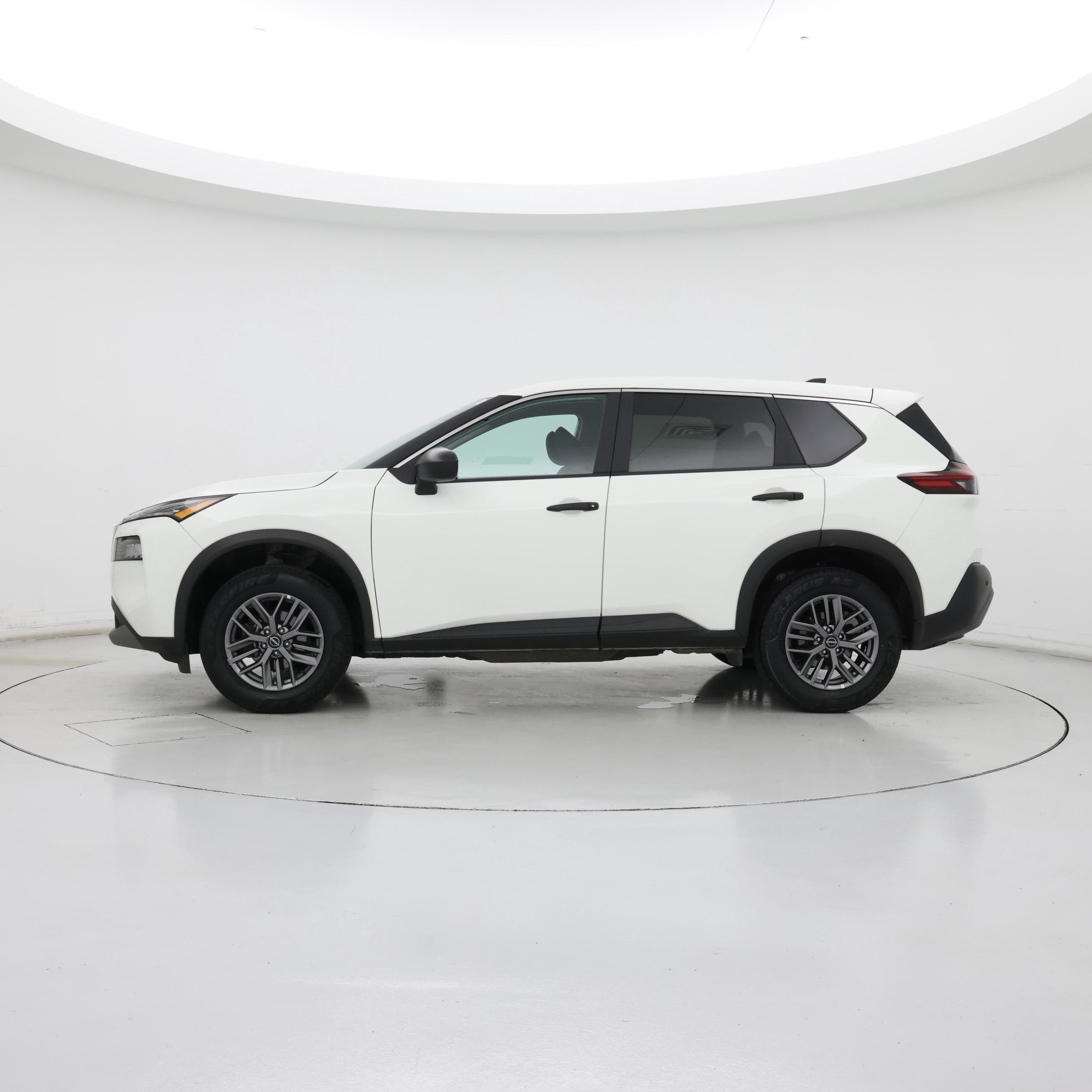 Thumbnail: 2023 Nissan Rogue - 3
