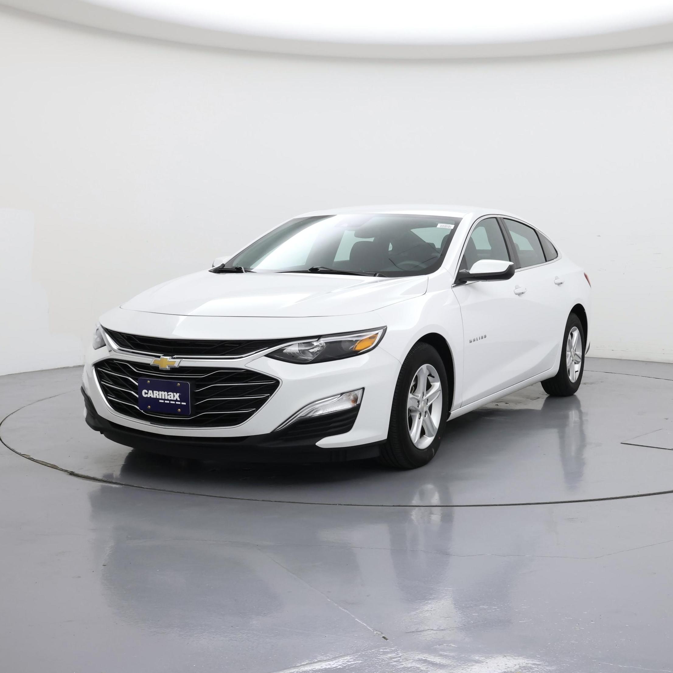 Thumbnail: 2023 Chevrolet Malibu - 4