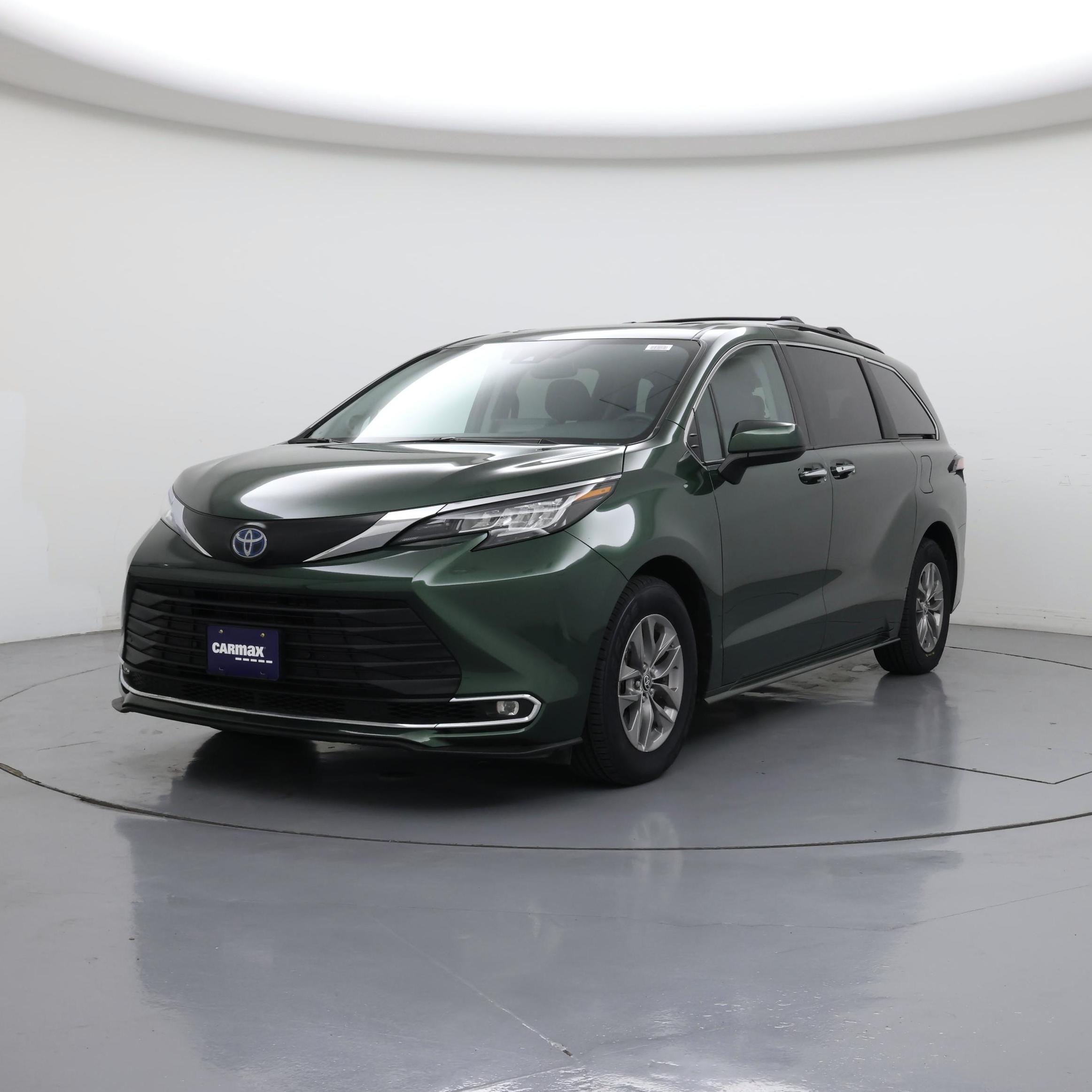 Thumbnail: 2022 Toyota Sienna - 4