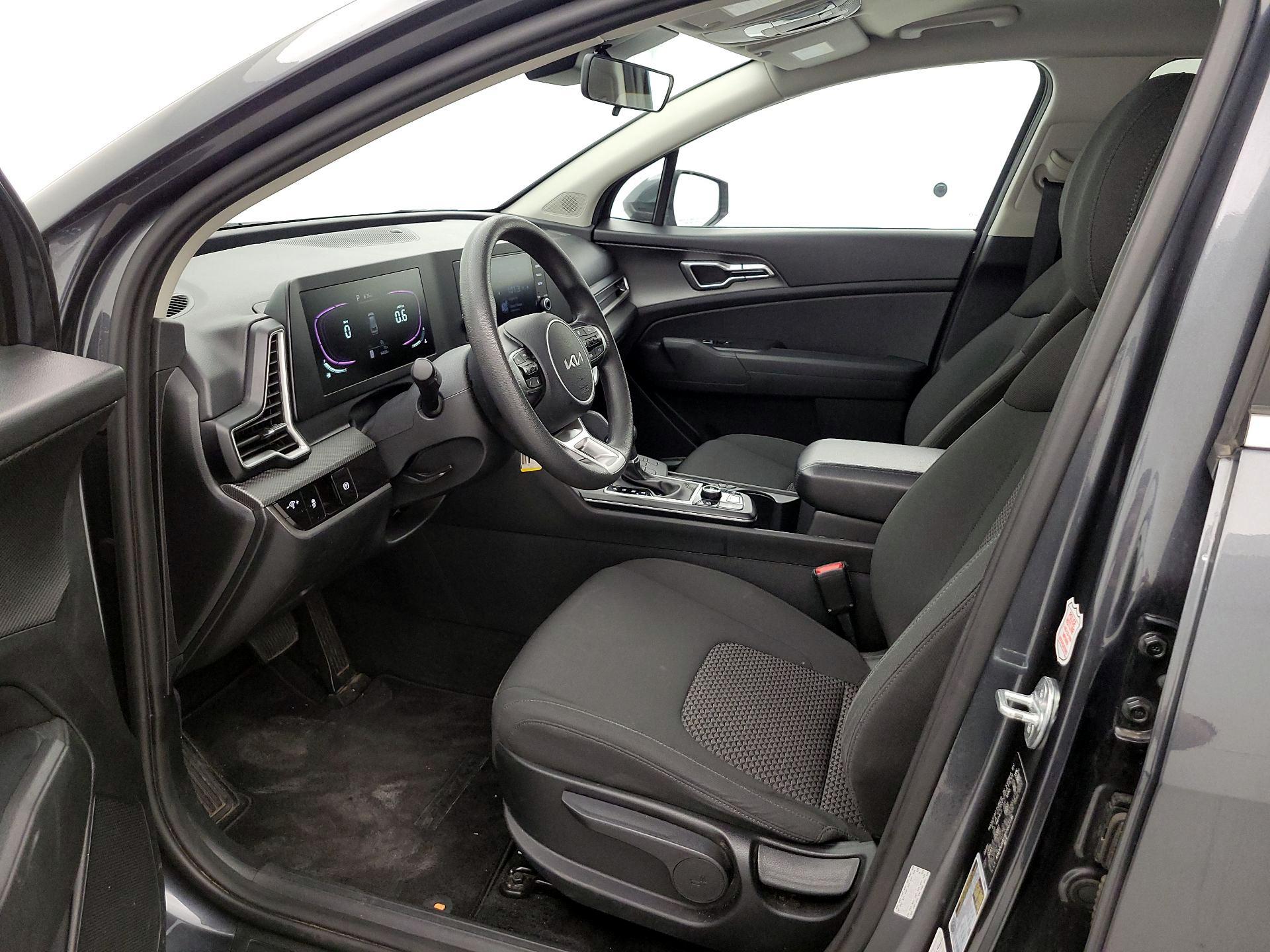 Thumbnail: 2023 Kia Sportage - 11