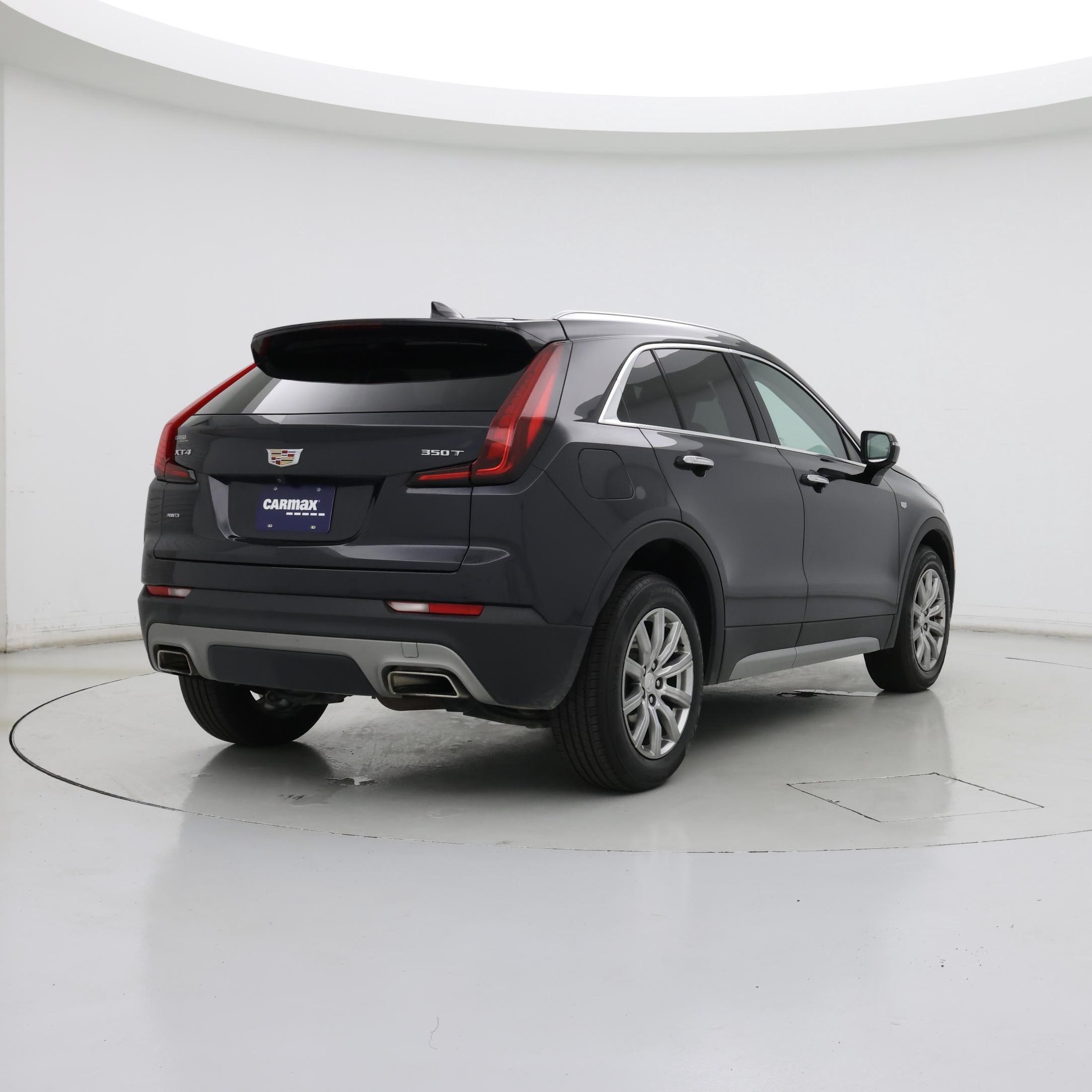 Thumbnail: 2023 Cadillac XT4 - 8
