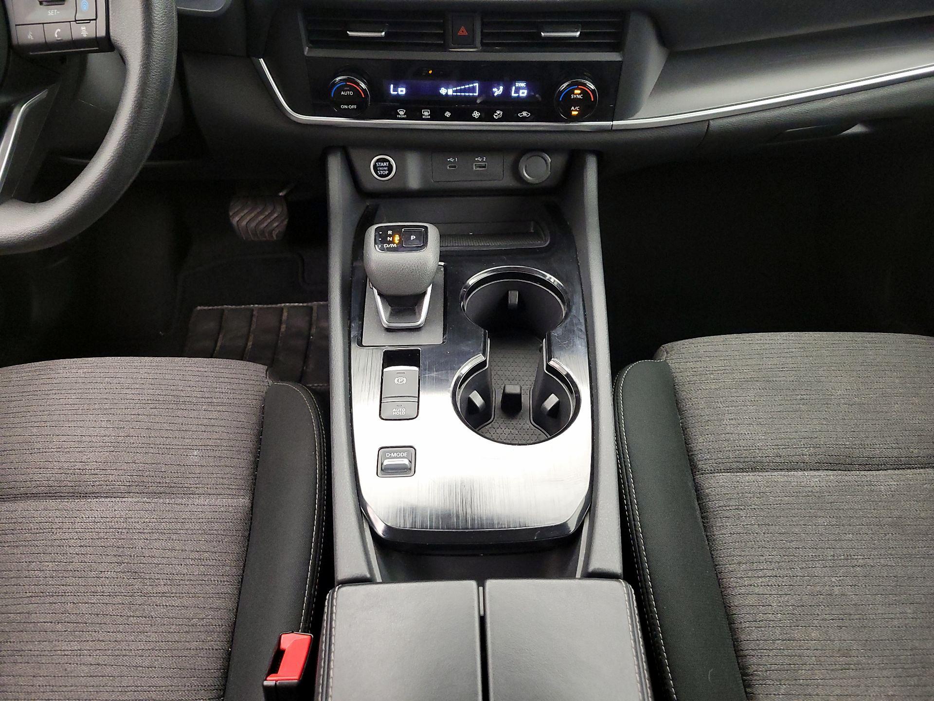 Thumbnail: 2023 Nissan Rogue - 17