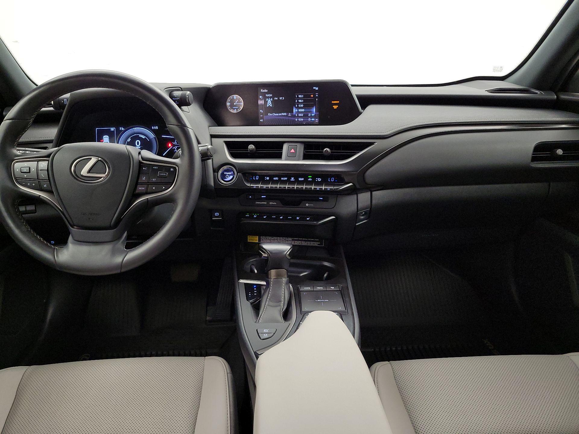 Thumbnail: 2021 Lexus UX - 9