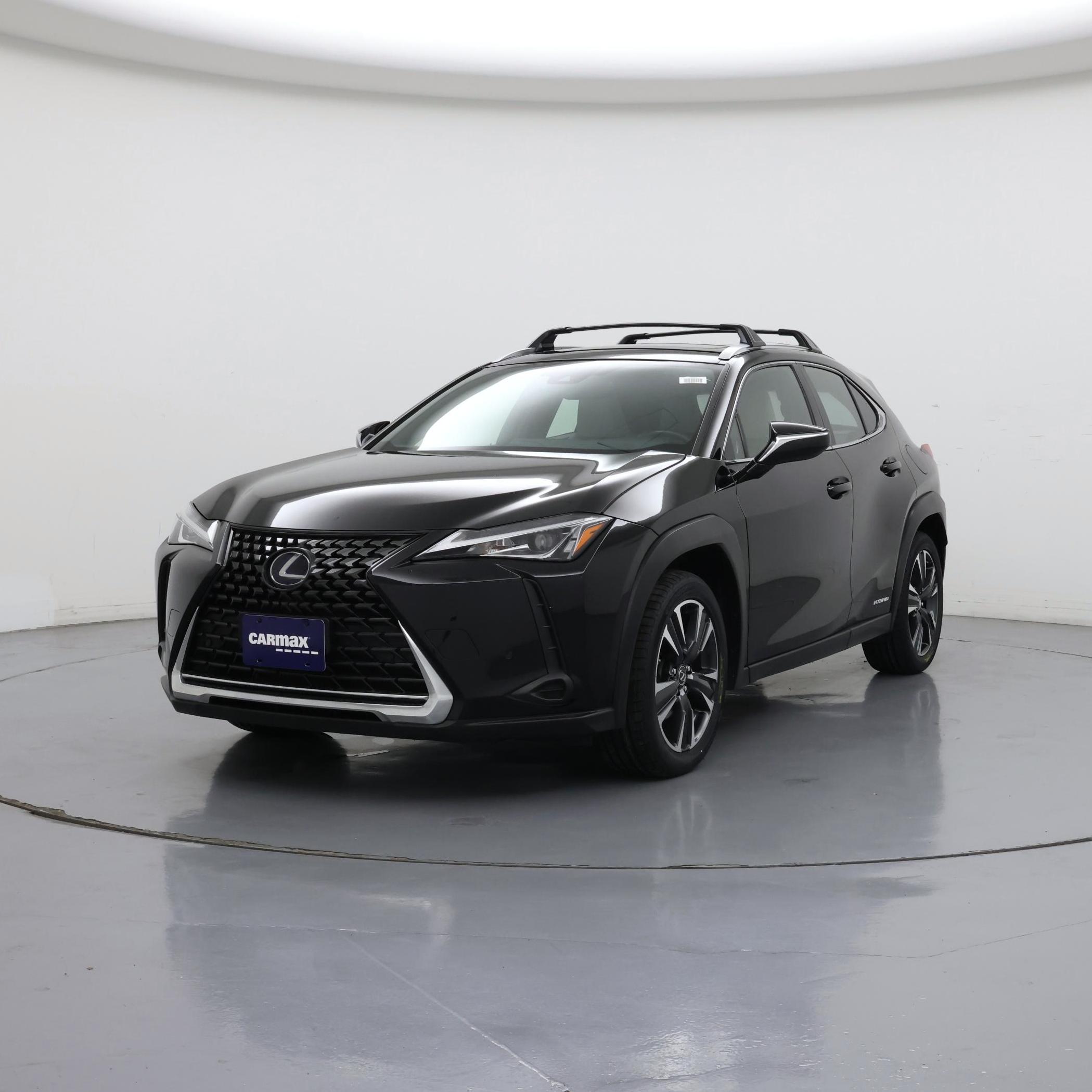 Thumbnail: 2021 Lexus UX - 4
