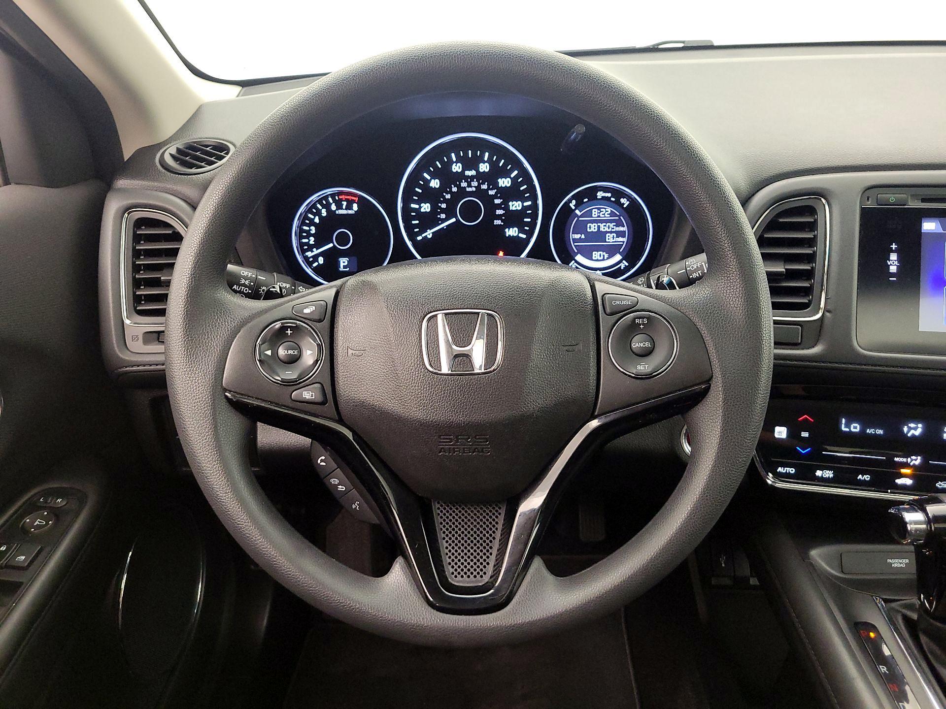 Thumbnail: 2016 Honda HR-V - 10
