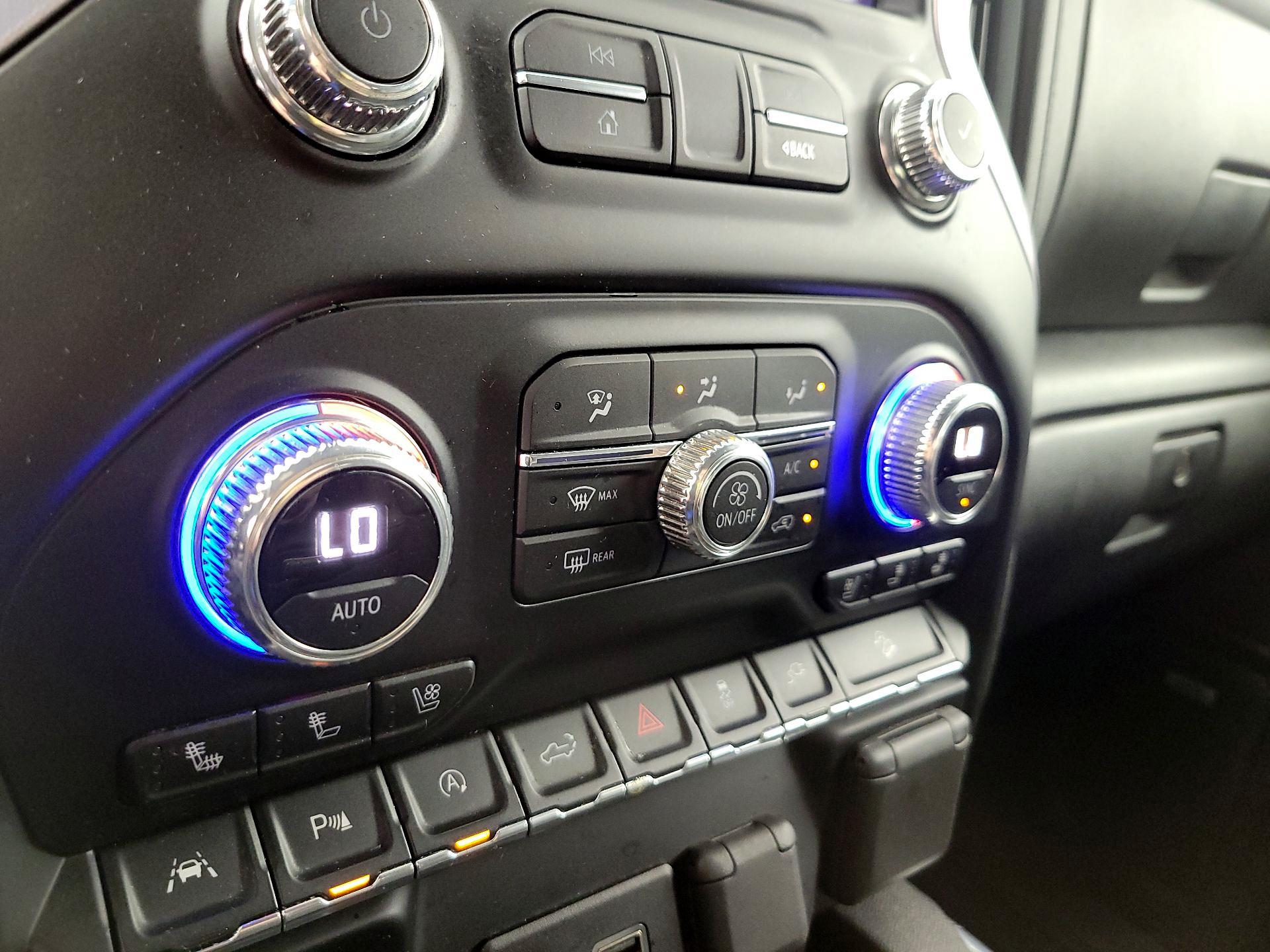 Thumbnail: 2020 GMC Sierra 1500 - 17