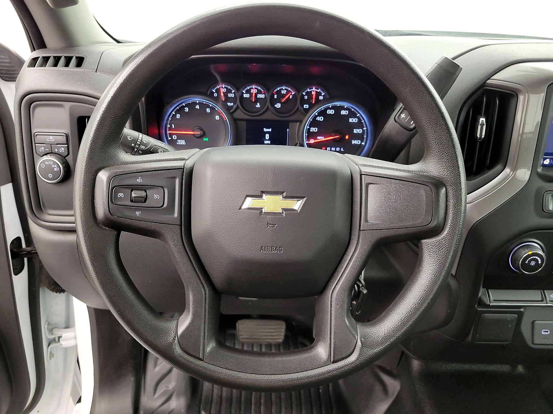 Thumbnail: 2021 Chevrolet Silverado 1500 - 10