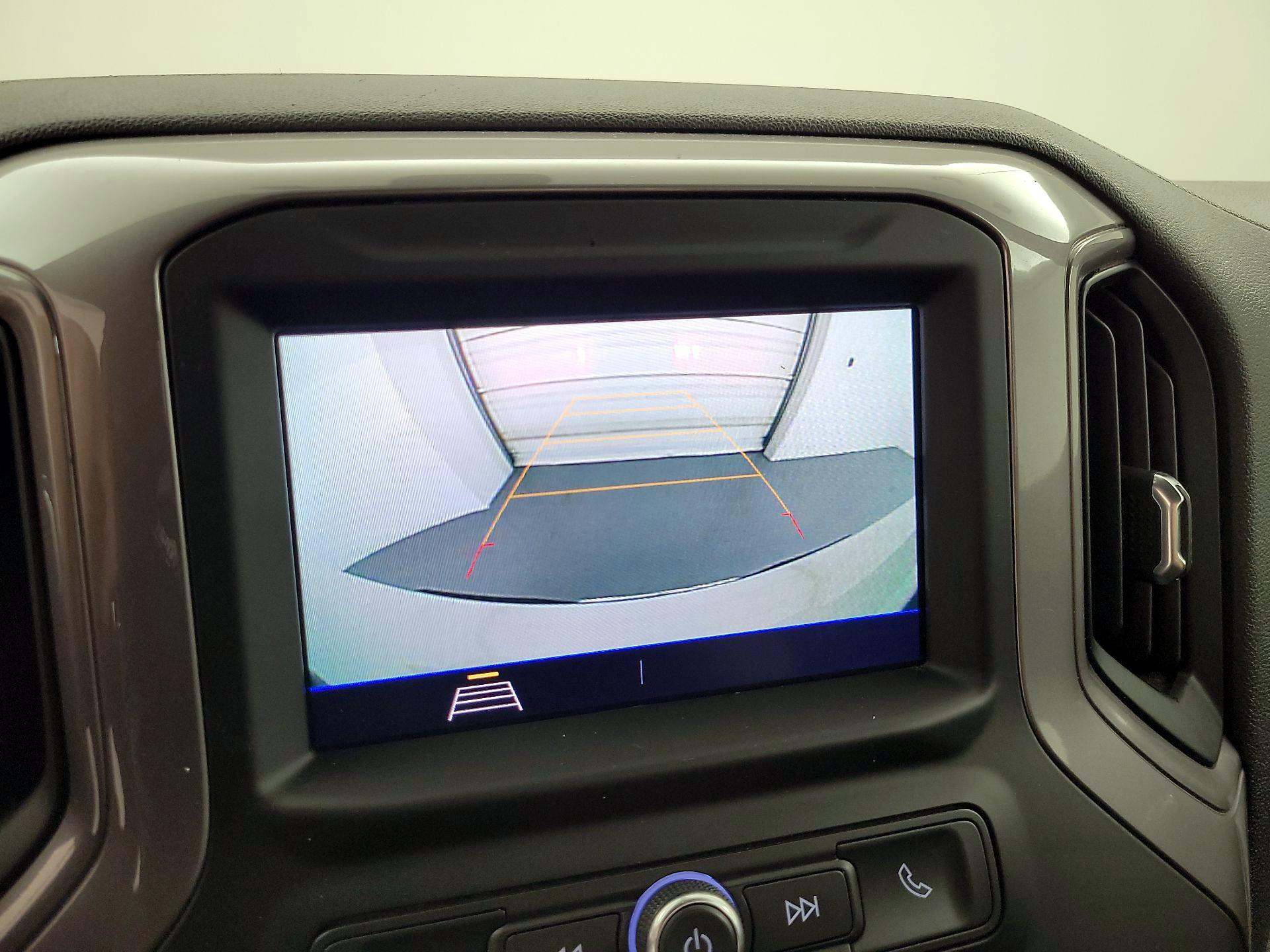 Thumbnail: 2021 Chevrolet Silverado 1500 - 14