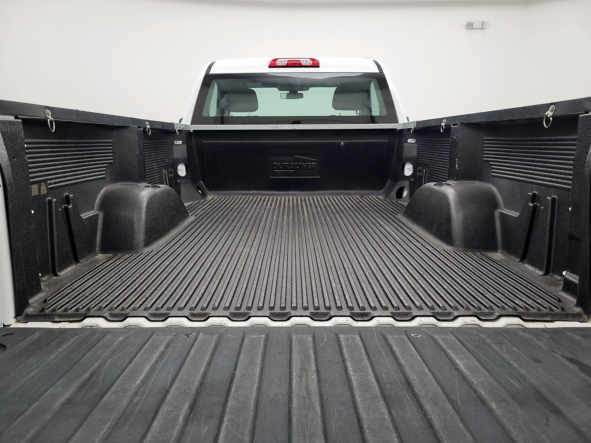 Thumbnail: 2021 Chevrolet Silverado 1500 - 19