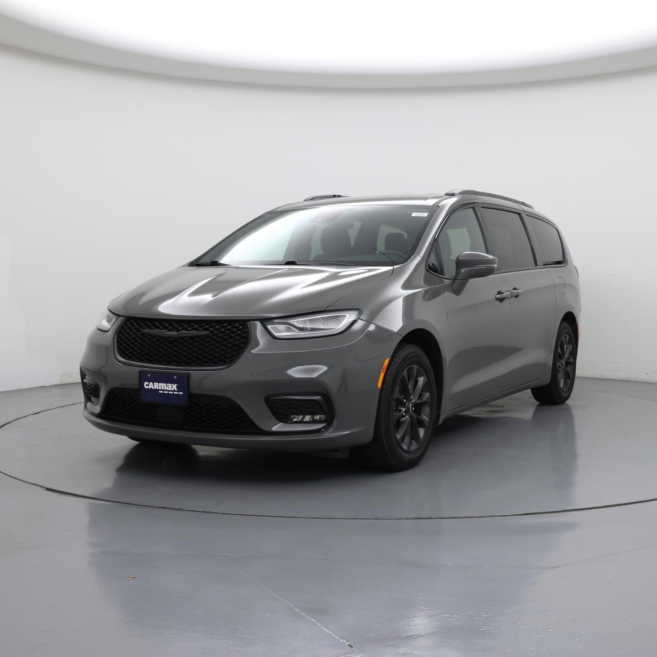 Thumbnail: 2021 Chrysler Pacifica - 4