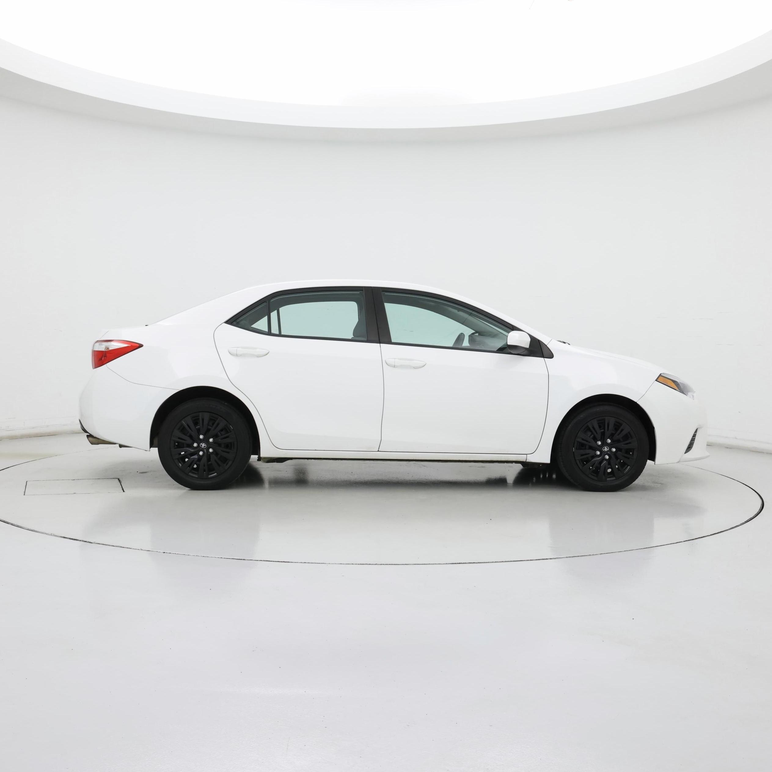 Thumbnail: 2015 Toyota Corolla - 7