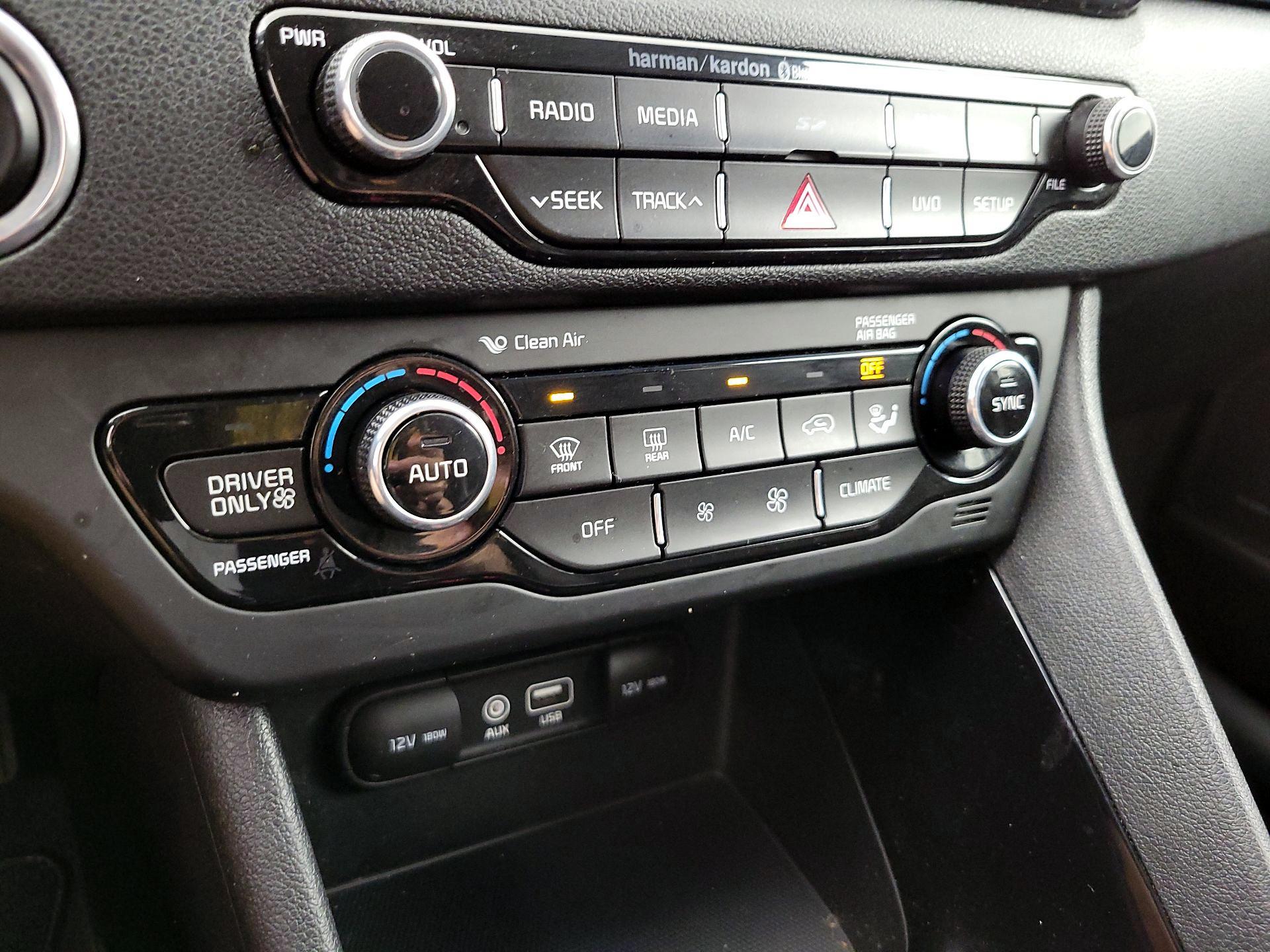 Thumbnail: 2018 Kia Niro - 17