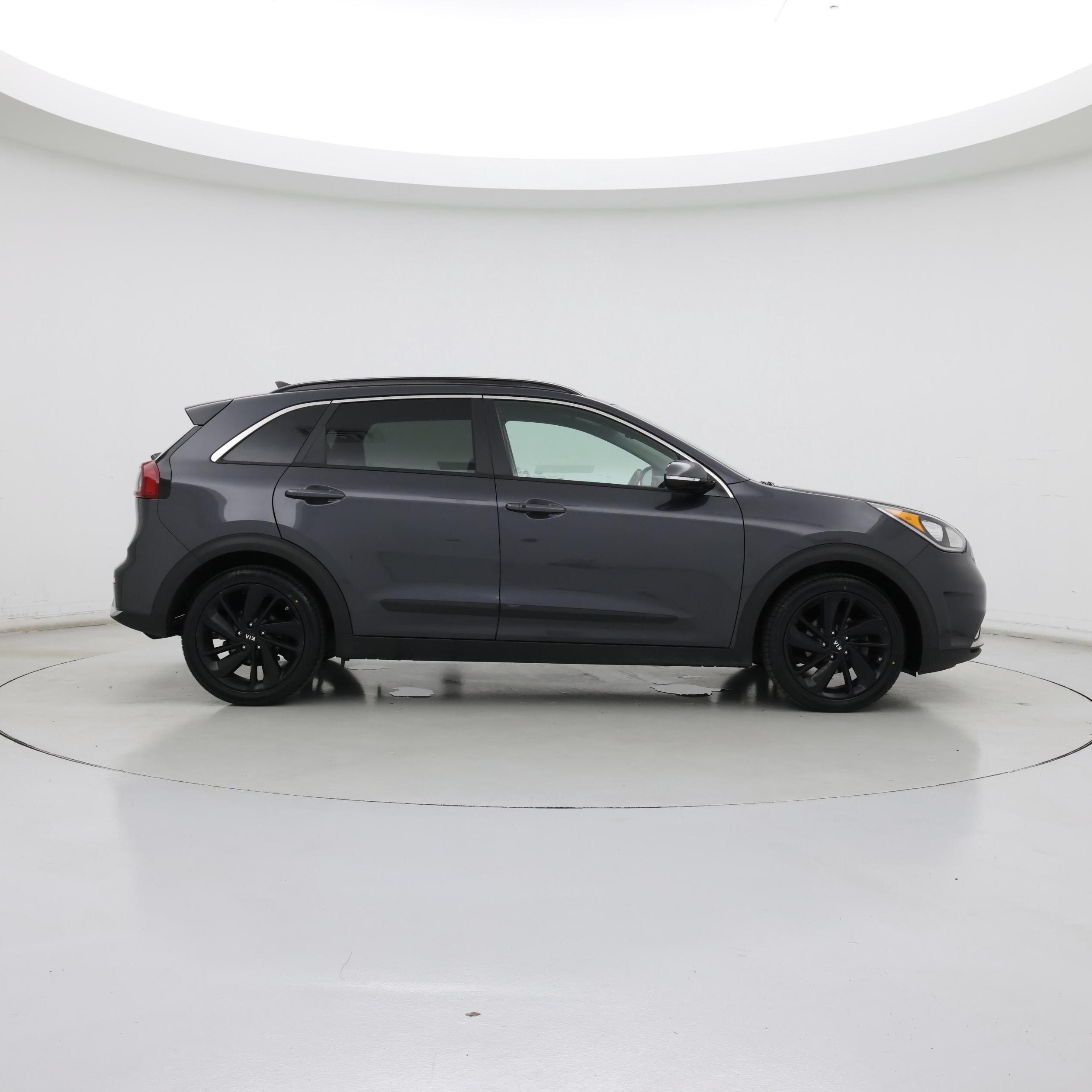 Thumbnail: 2018 Kia Niro - 7