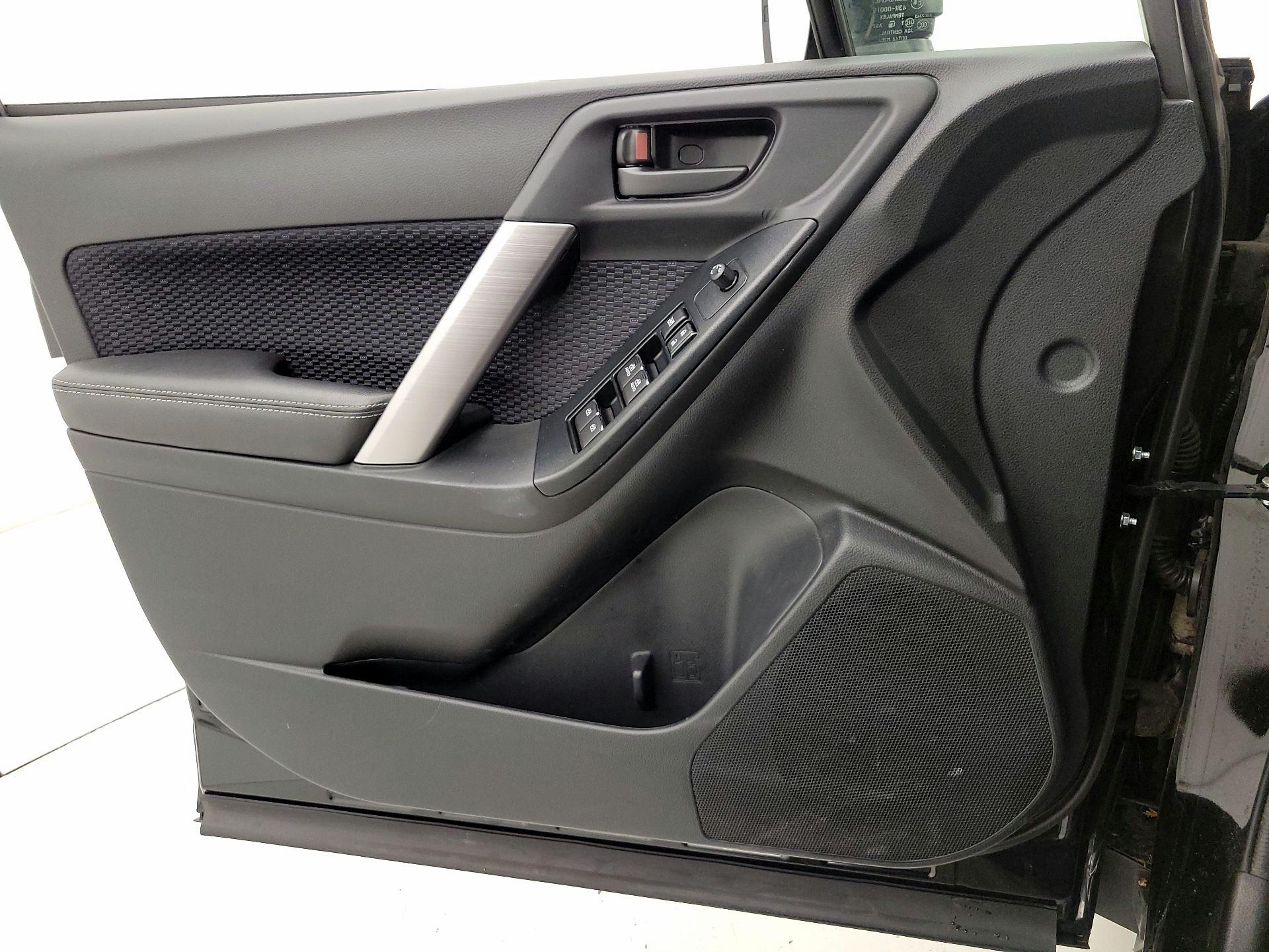 Thumbnail: 2018 Subaru Forester - 12