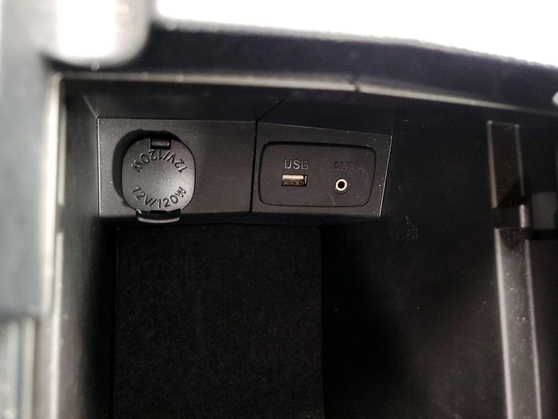 Thumbnail: 2018 Subaru Forester - 18