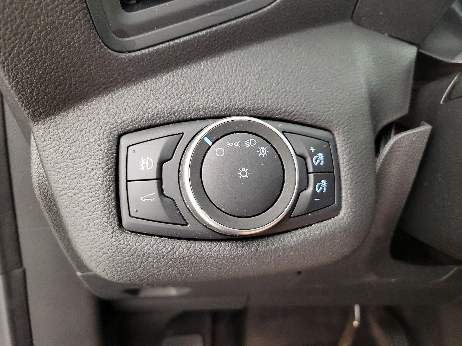 Thumbnail: 2018 Ford Escape - 13