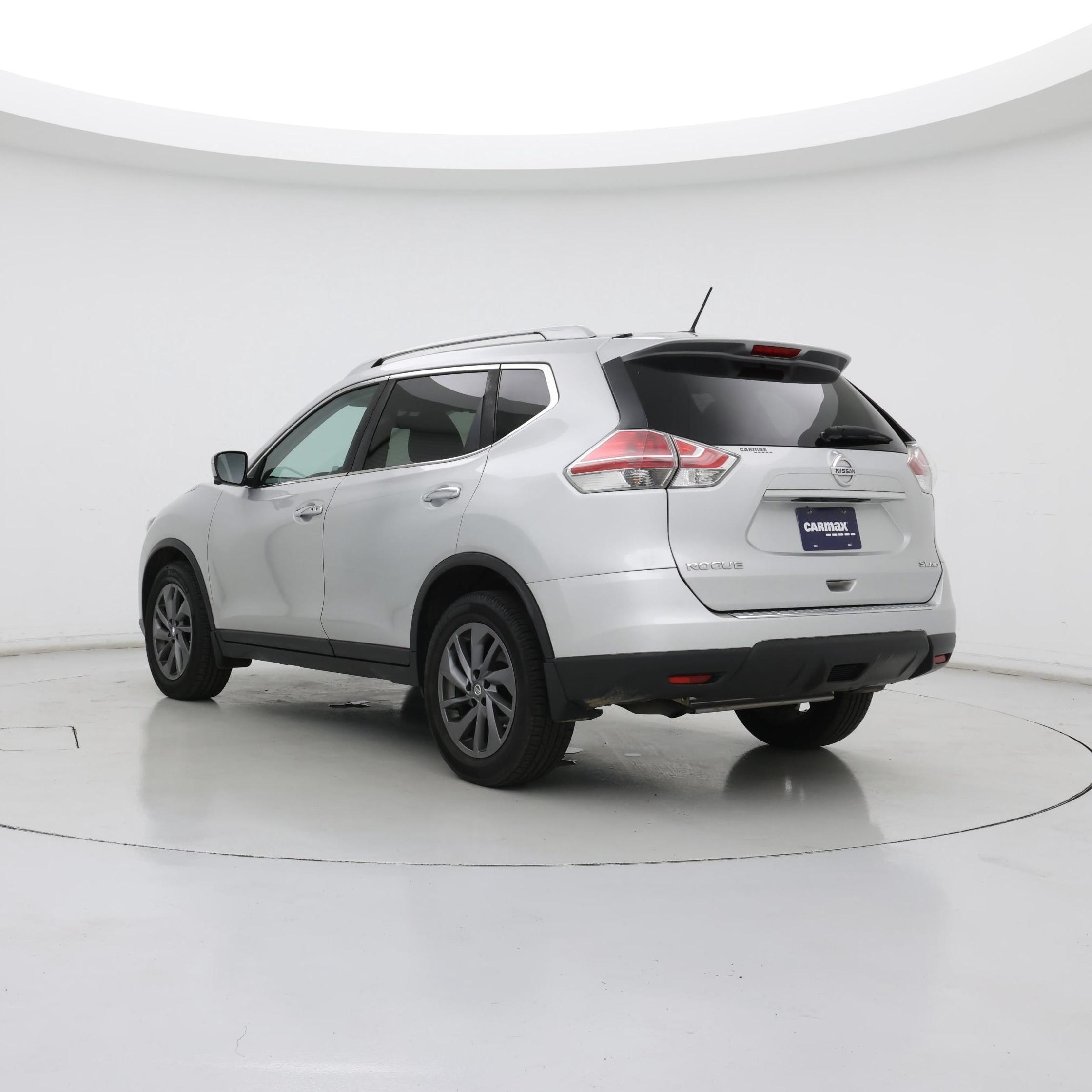 Thumbnail: 2016 Nissan Rogue - 2