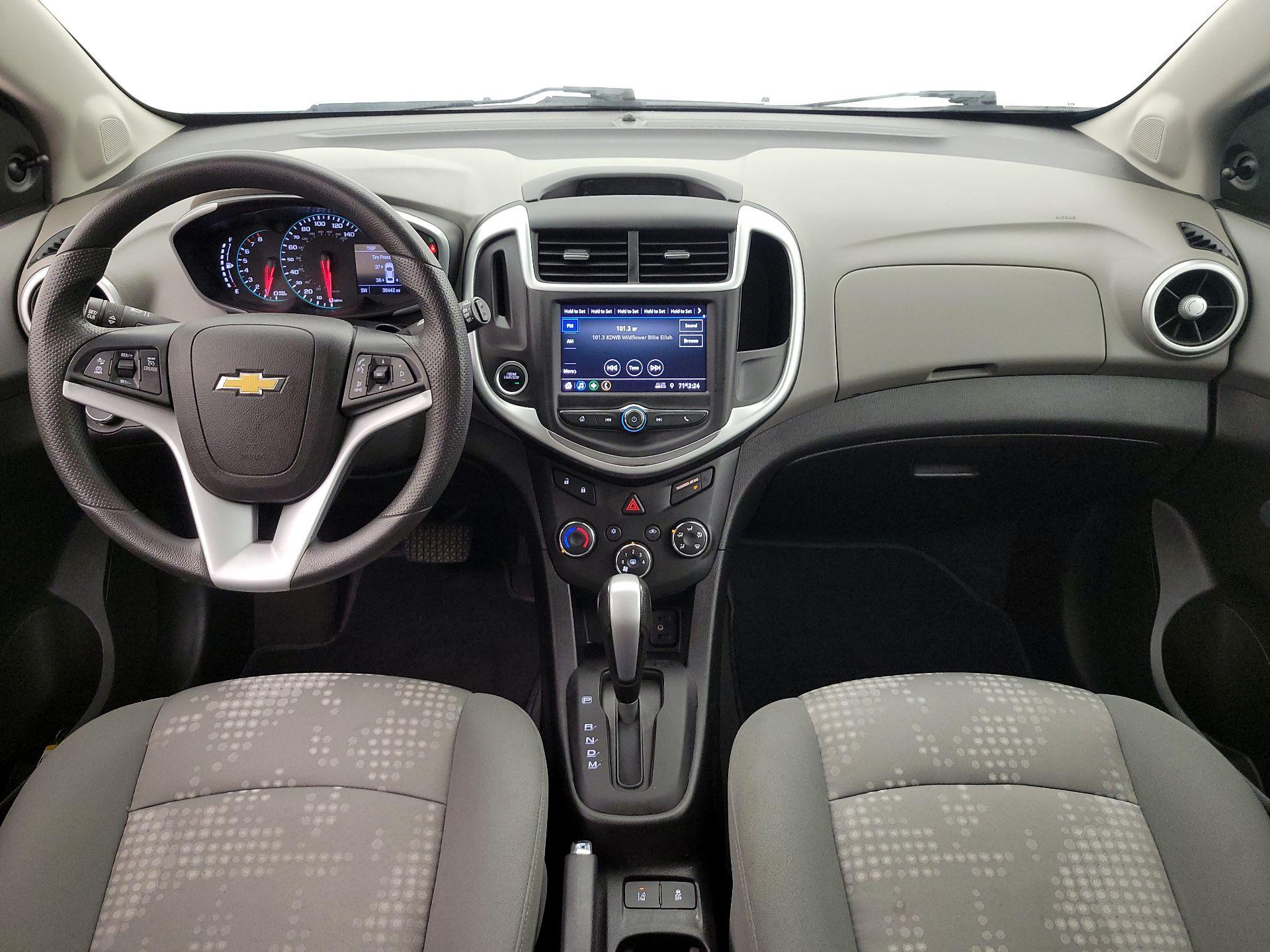 Thumbnail: 2020 Chevrolet Sonic - 9