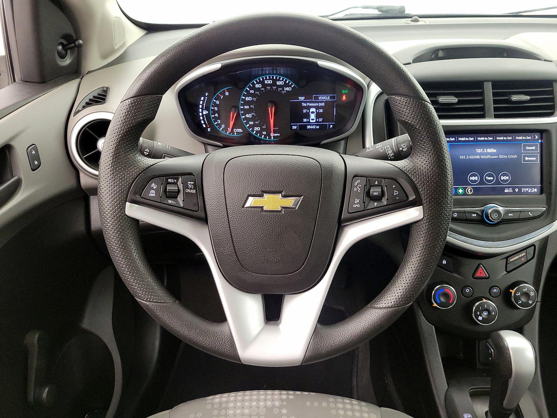 Thumbnail: 2020 Chevrolet Sonic - 10