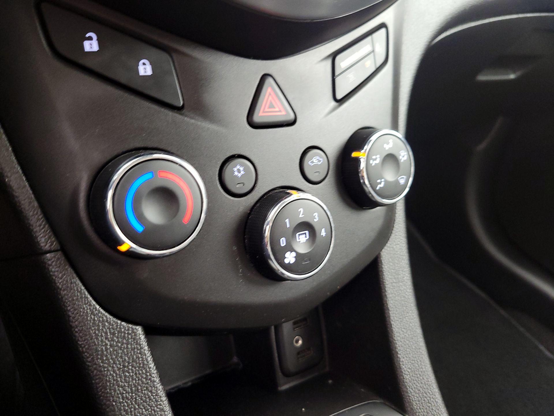Thumbnail: 2020 Chevrolet Sonic - 17