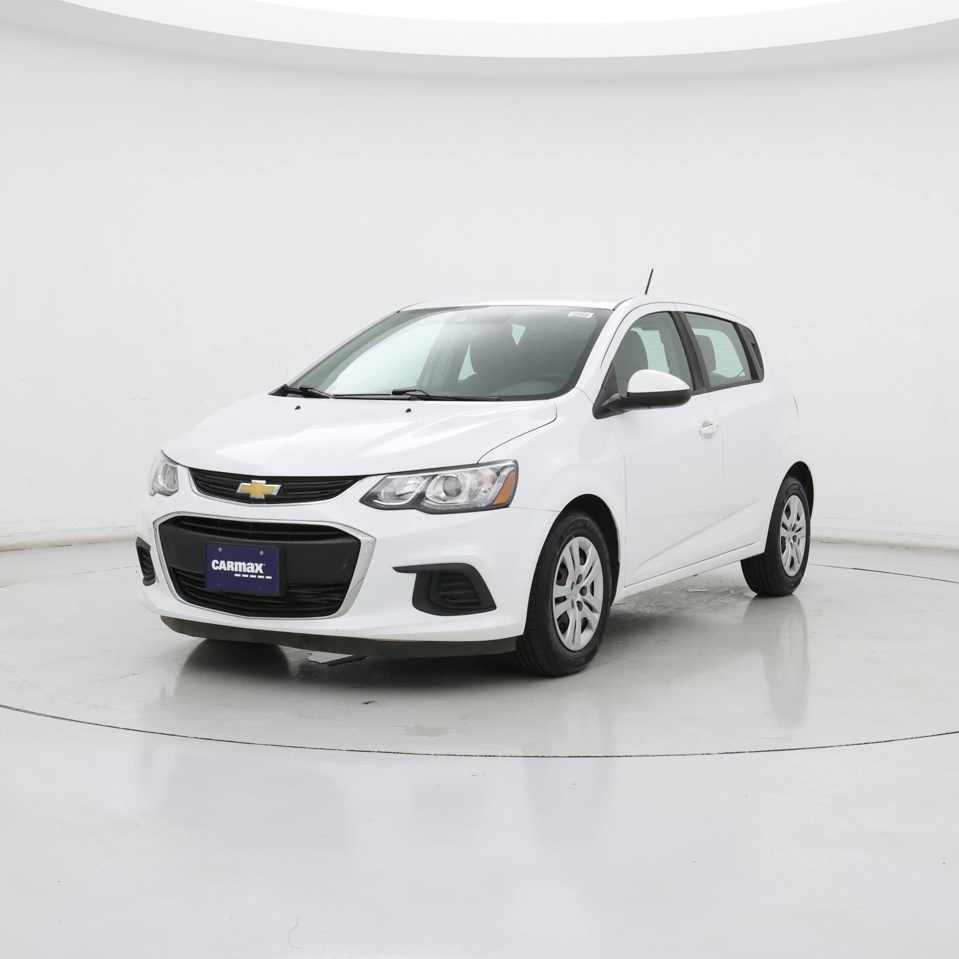 Thumbnail: 2020 Chevrolet Sonic - 4