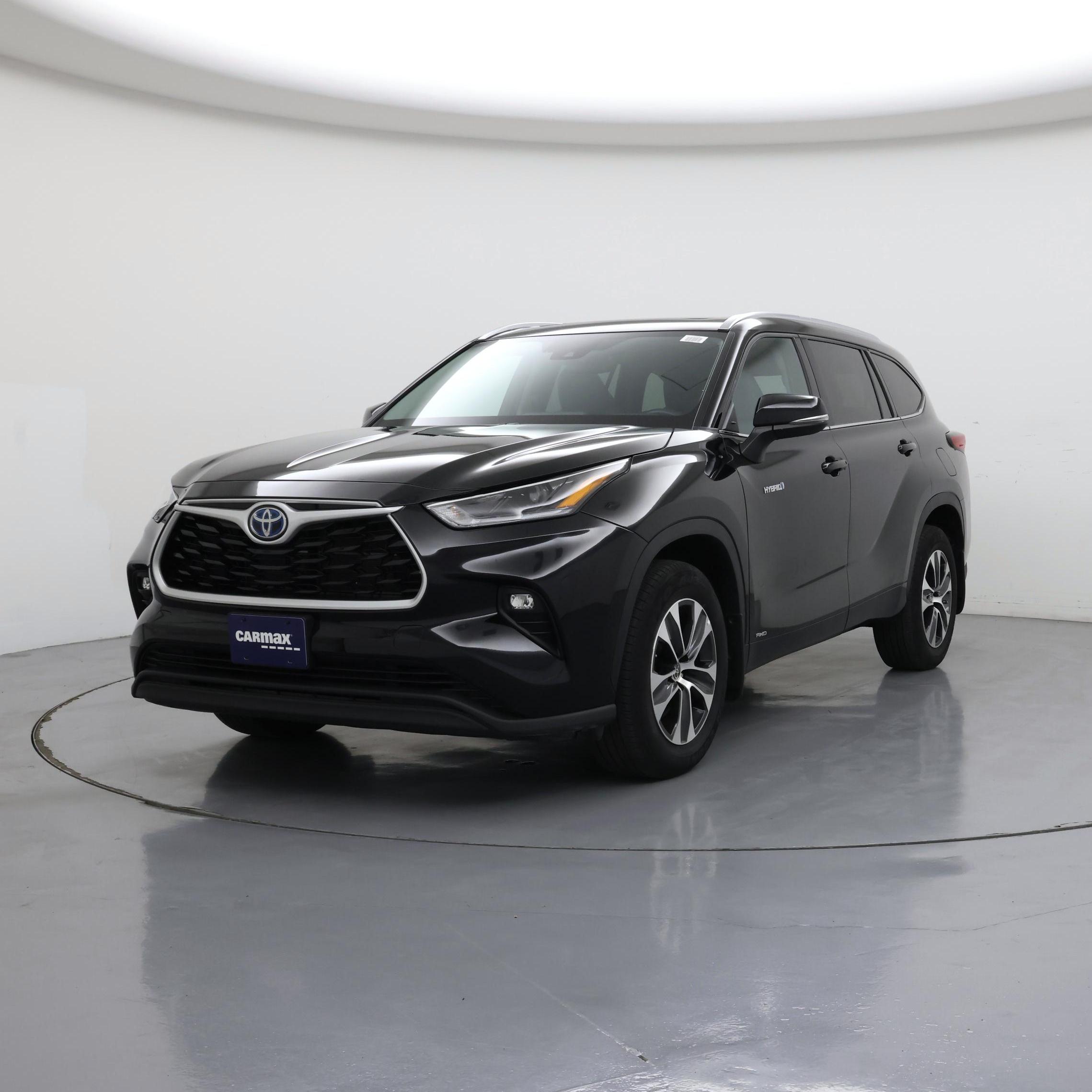 Thumbnail: 2021 Toyota Highlander - 4