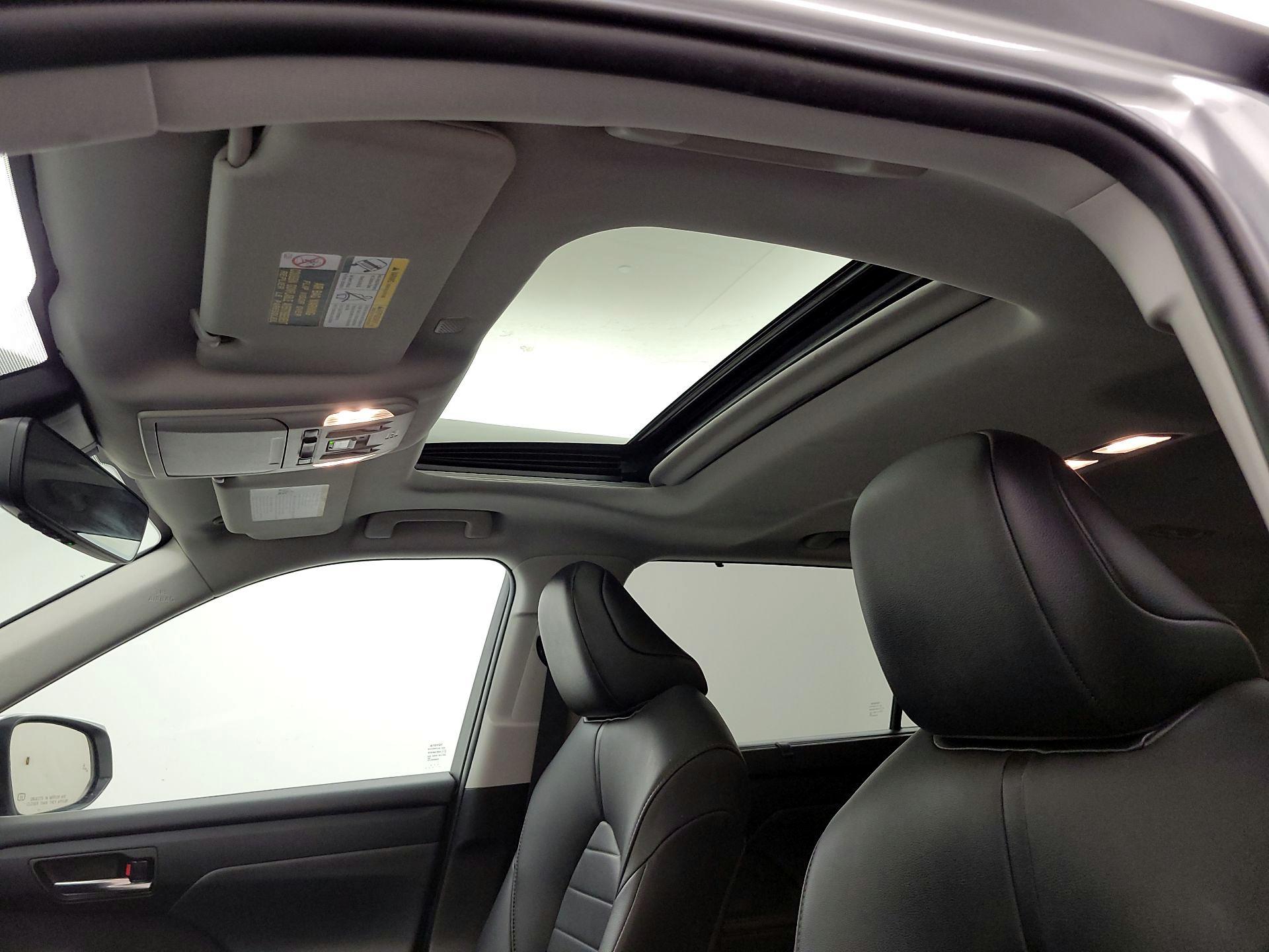 Thumbnail: 2021 Toyota Highlander - 19