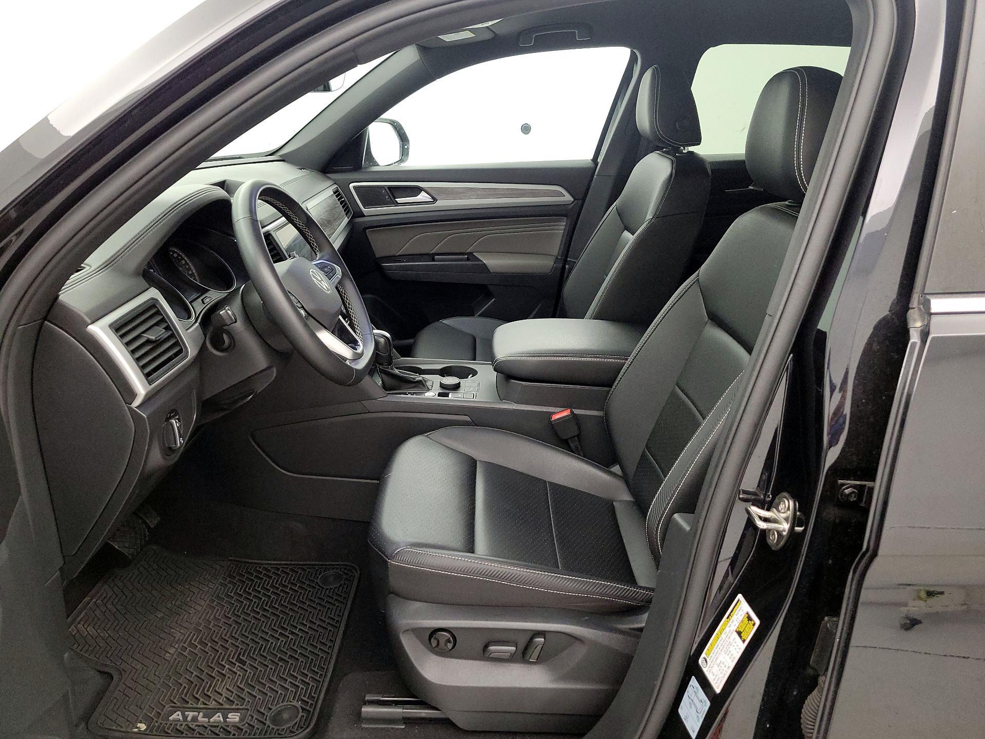 Thumbnail: 2021 Volkswagen Atlas - 11