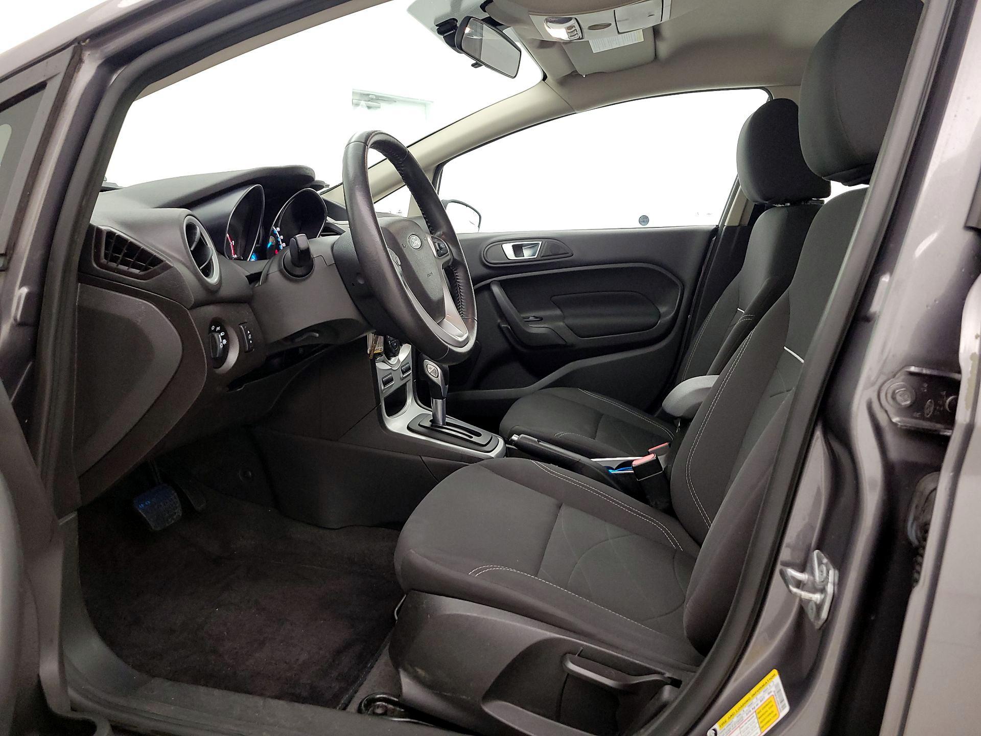 Thumbnail: 2014 Ford Fiesta - 11