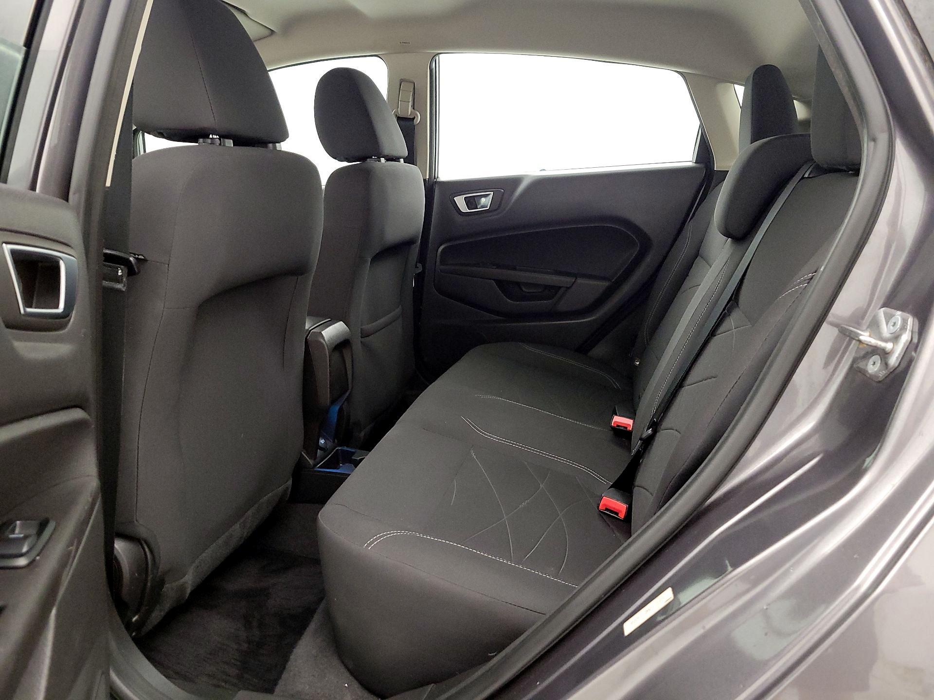 Thumbnail: 2014 Ford Fiesta - 18