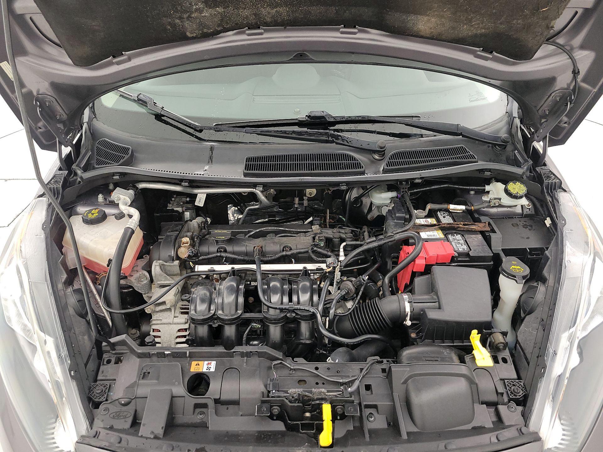 Thumbnail: 2014 Ford Fiesta - 20