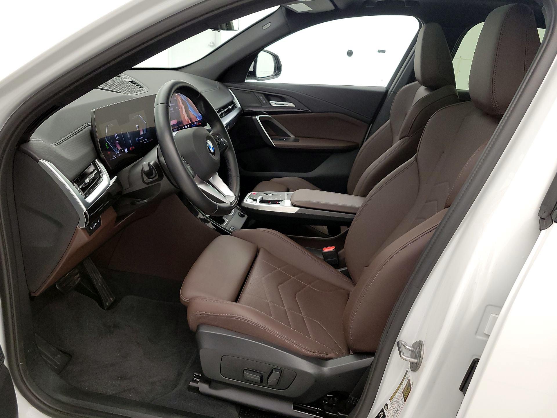 Thumbnail: 2024 BMW X2 - 11